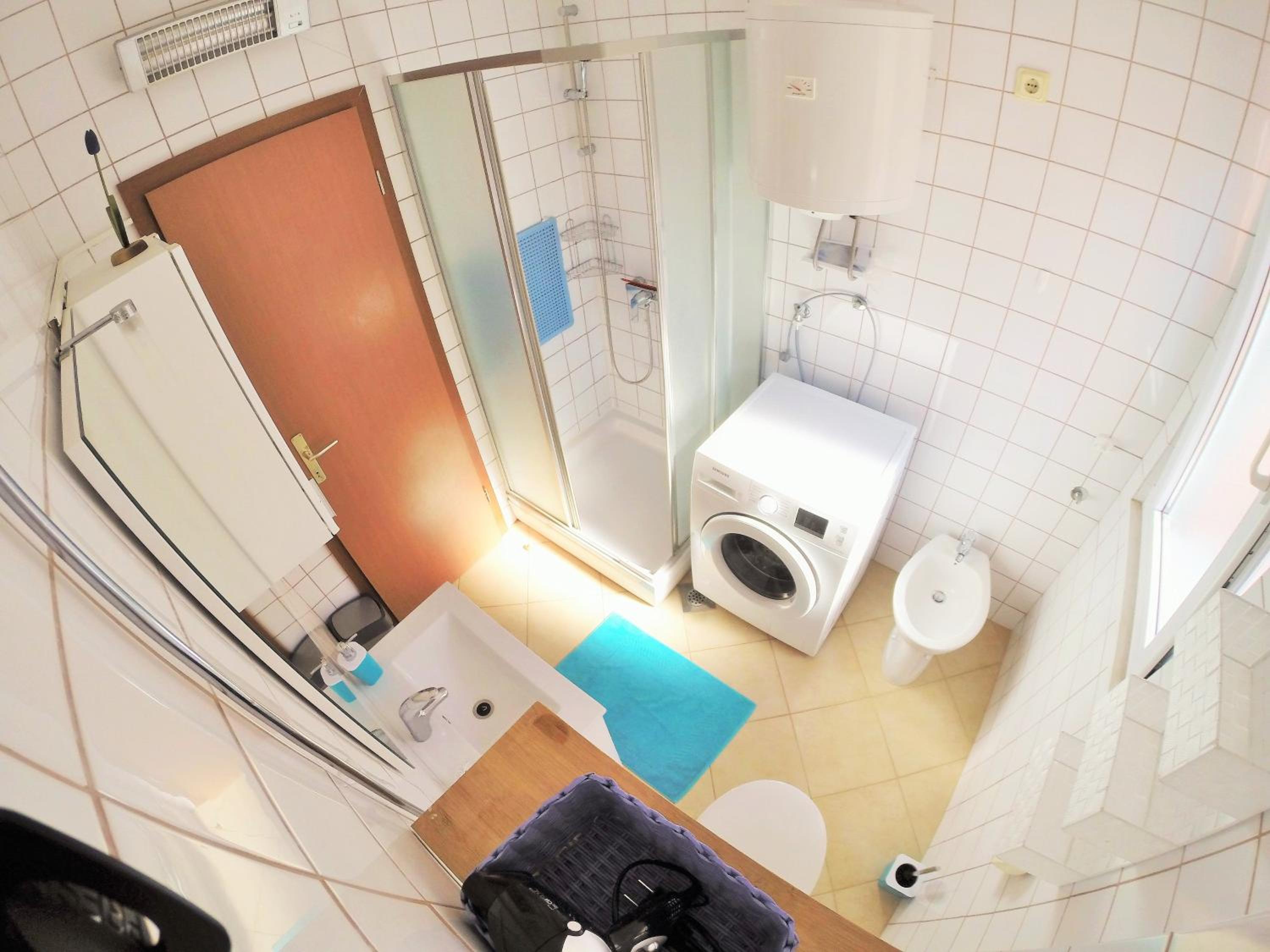 Photo 15