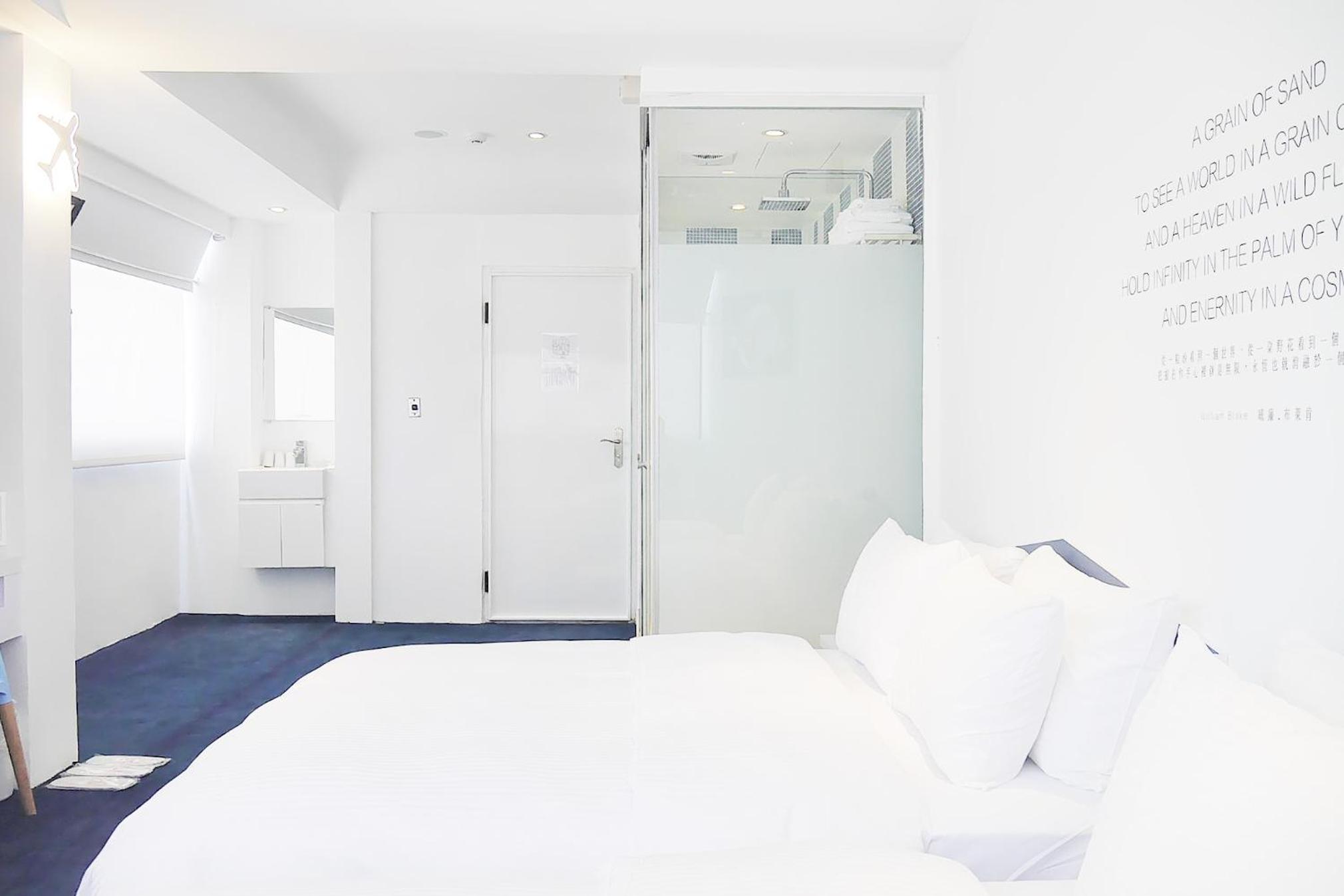 Time Flyer Hotel
