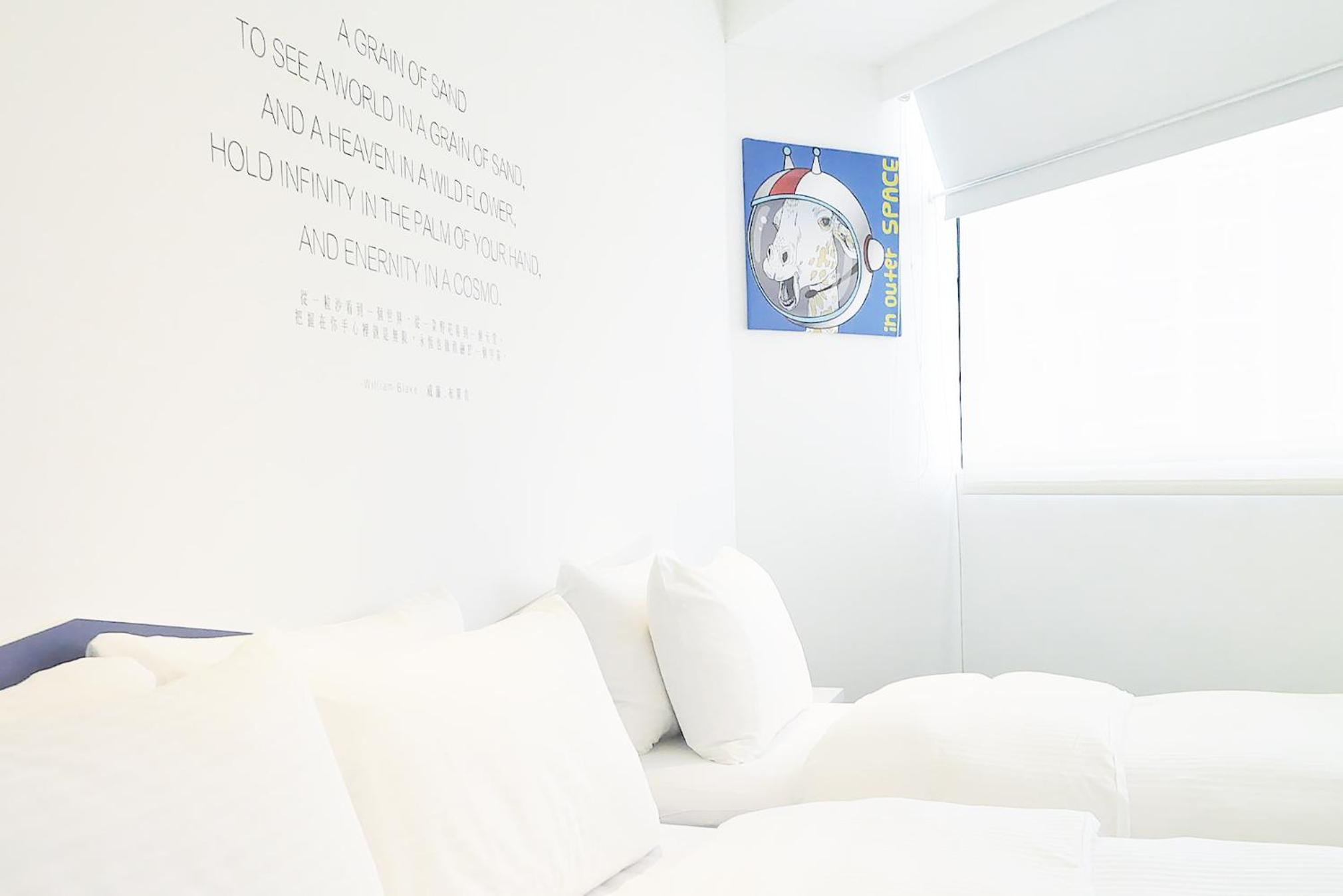 Time Flyer Hotel