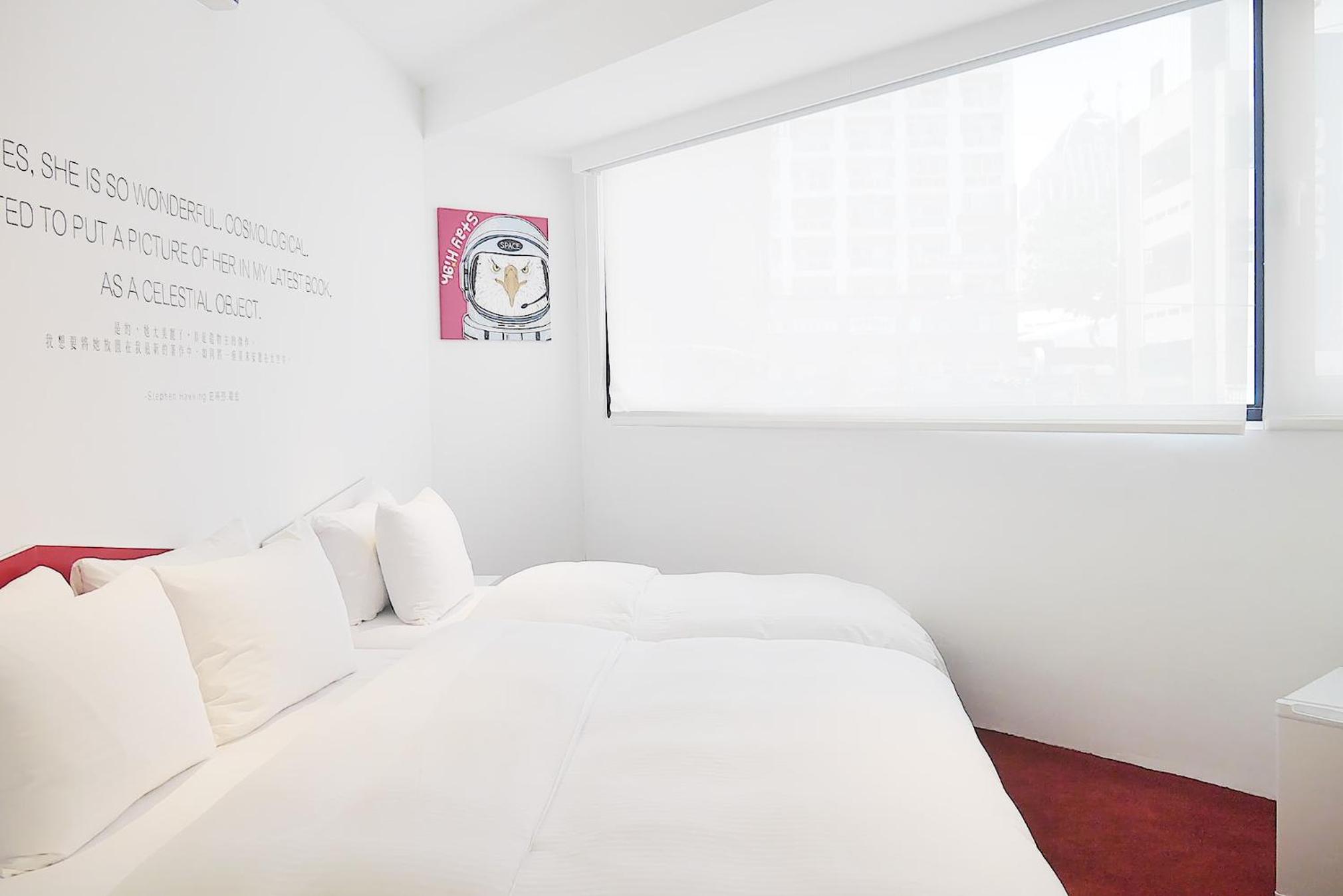 Time Flyer Hotel