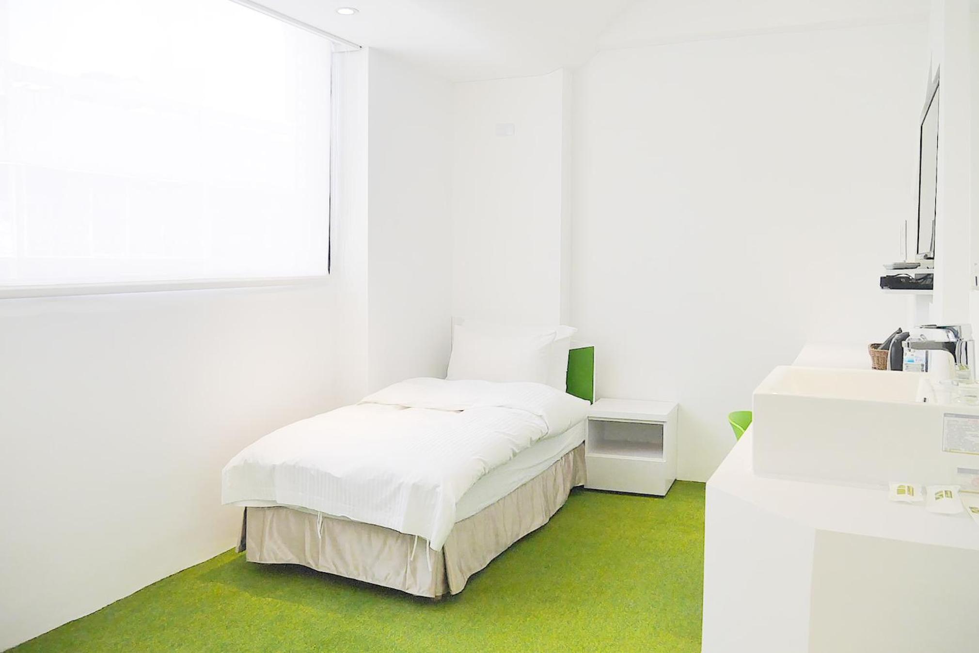 Time Flyer Hotel