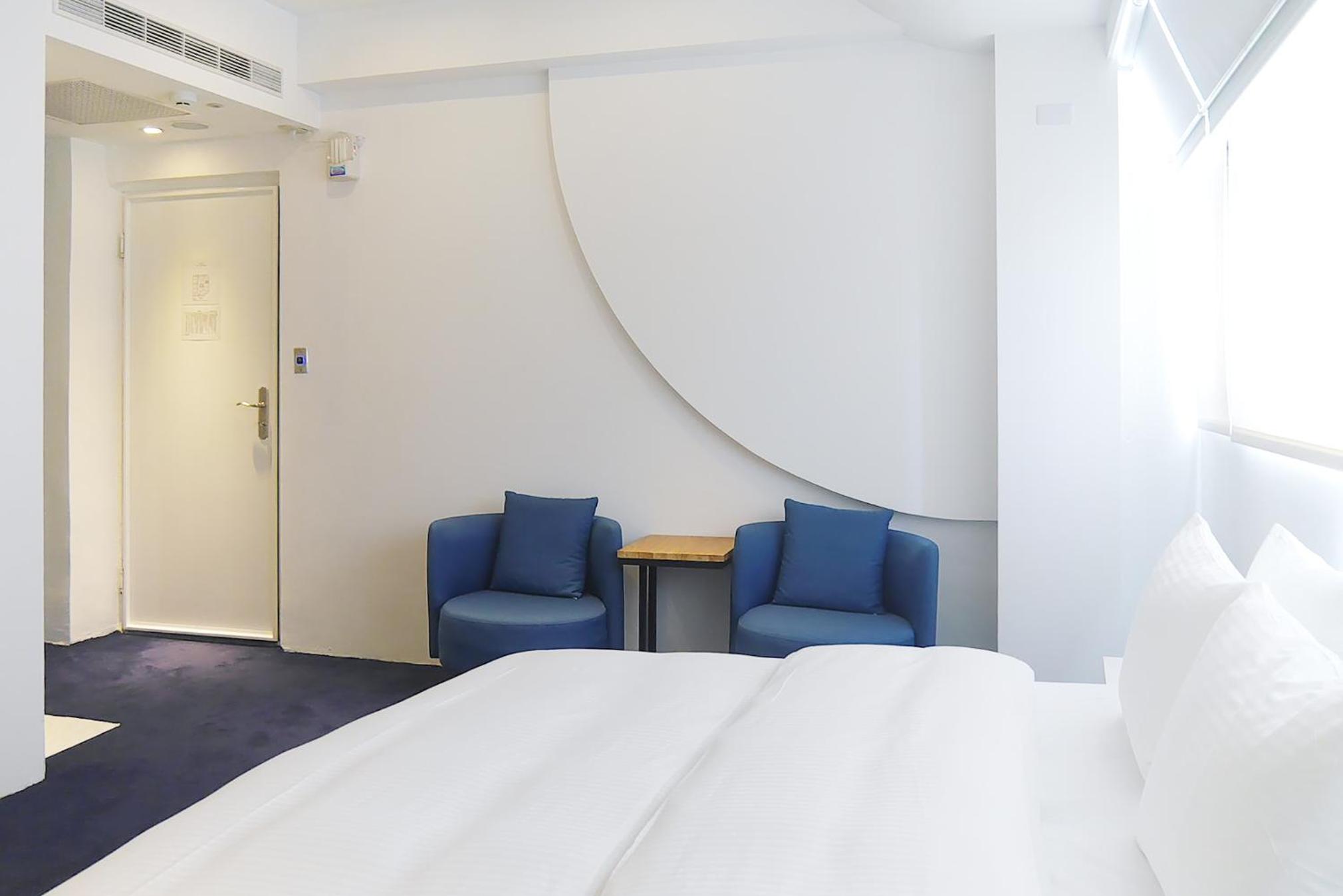 Time Flyer Hotel