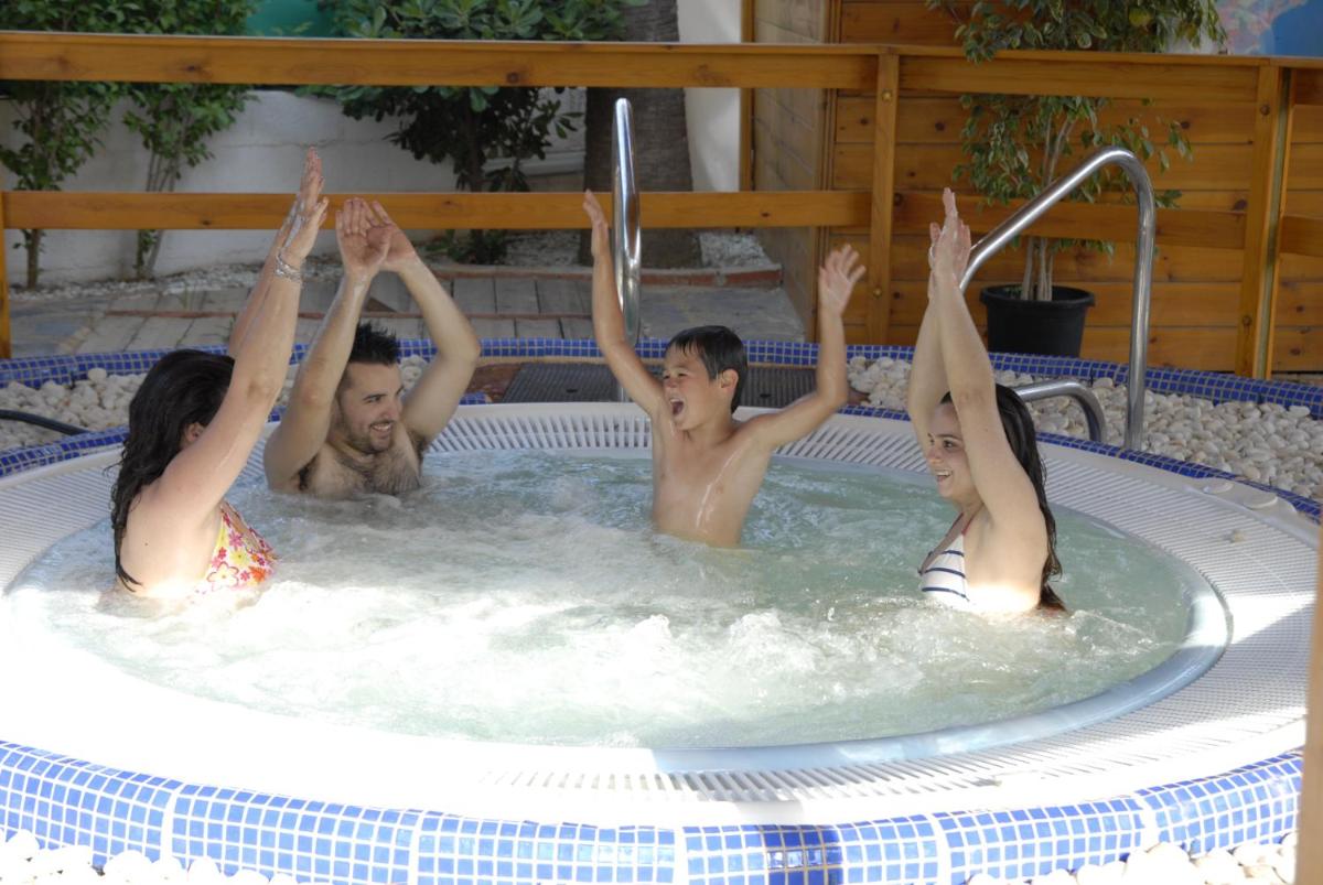 Oropesa del Mar Vacations - Camping  Bungalows Oasis - Property Image 4