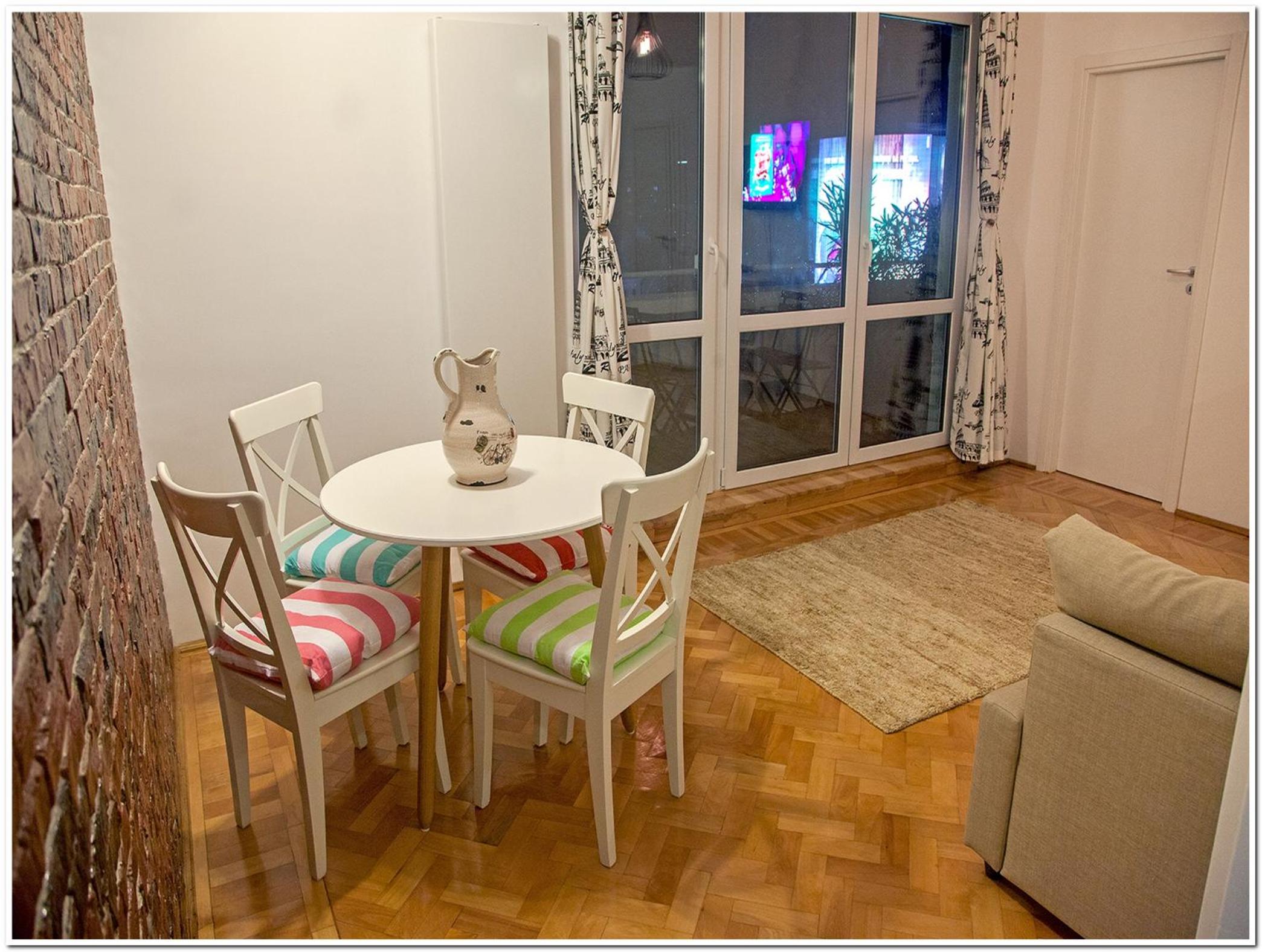 Skyview Old Town Apartment en Bucharest — other