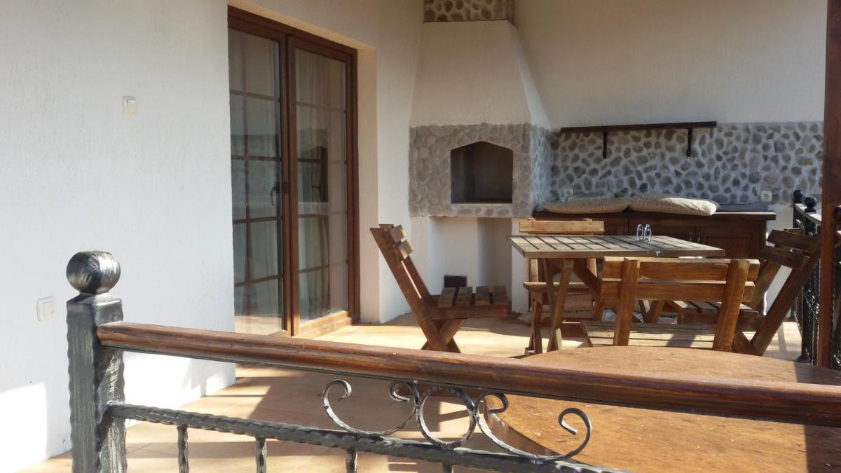 Guest House 
