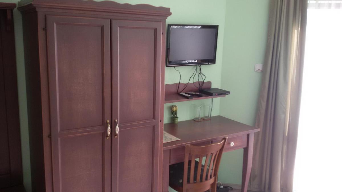 Guest House 