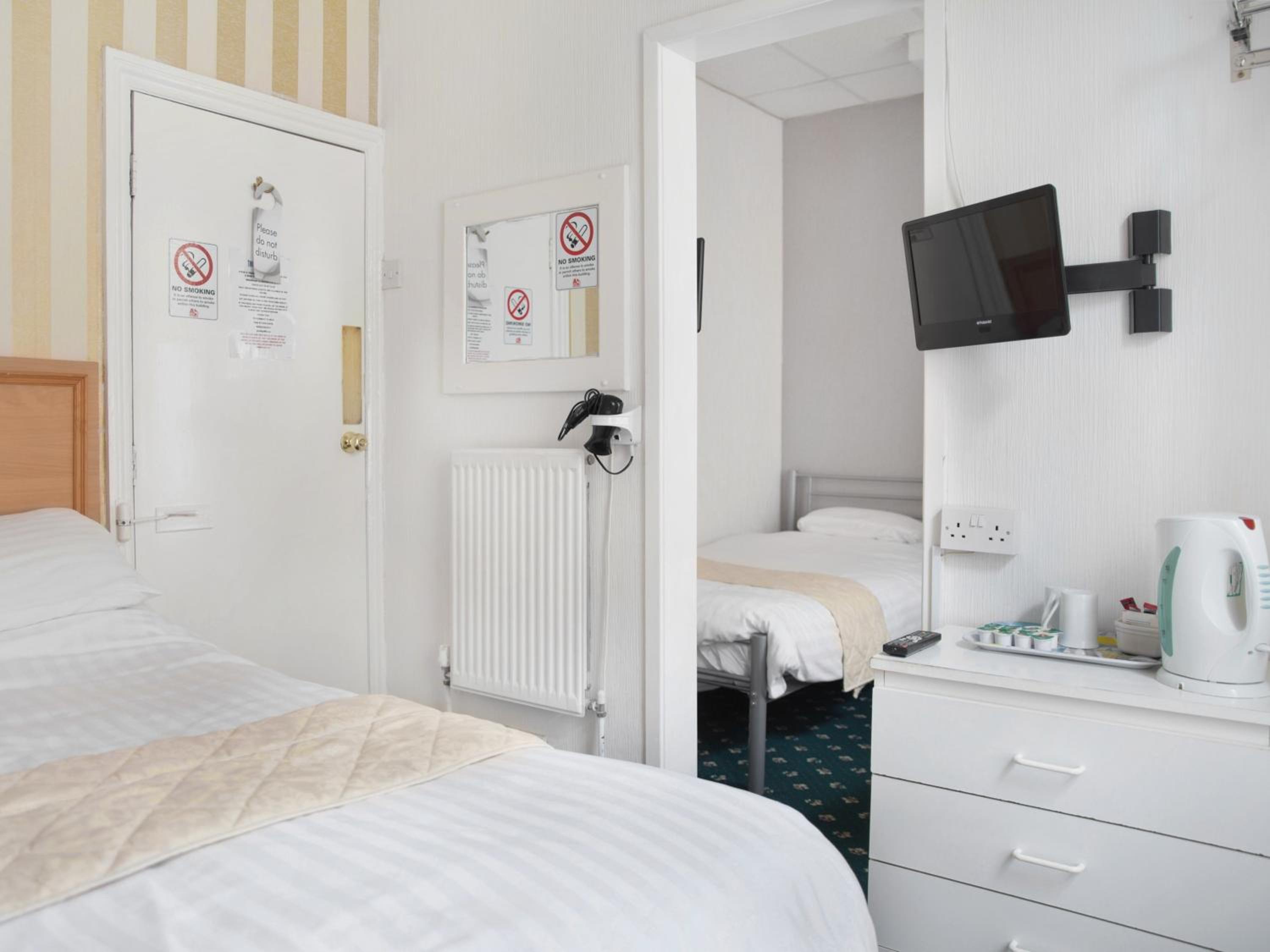 The Glyndale Hotel
