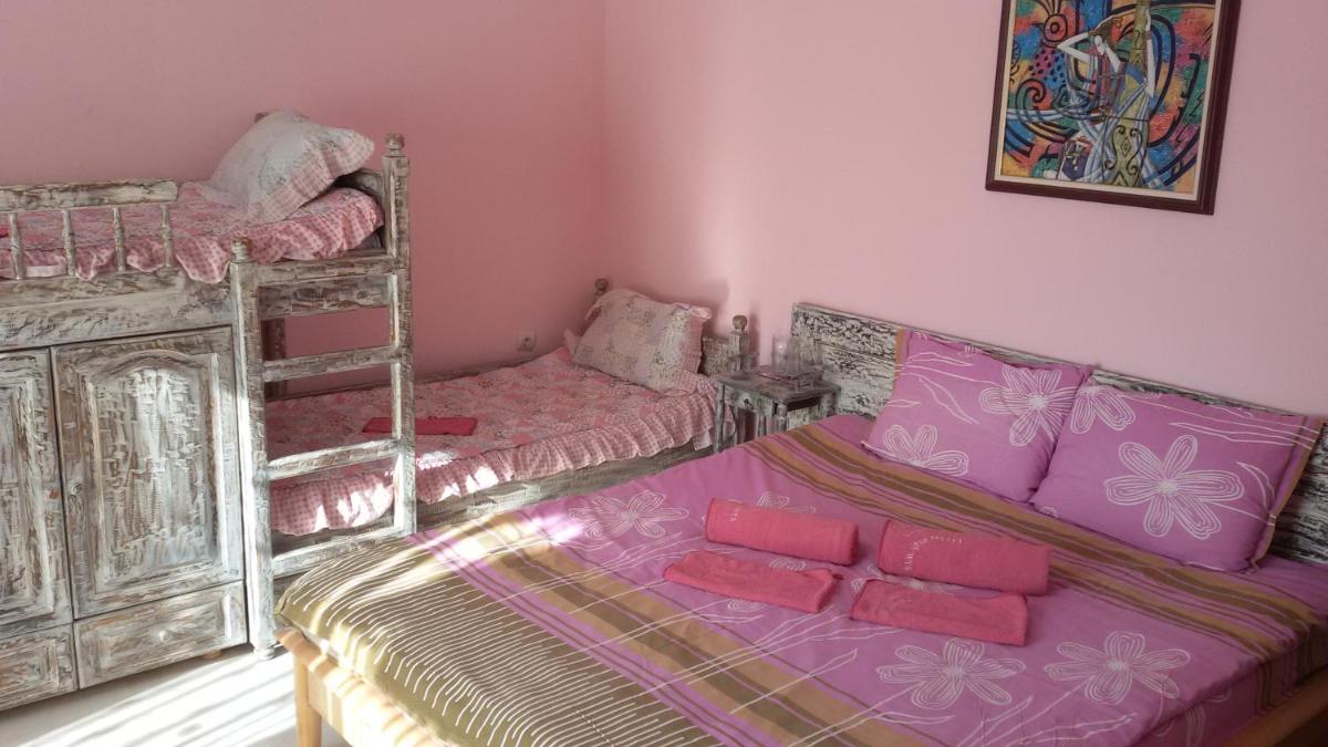Guest House 