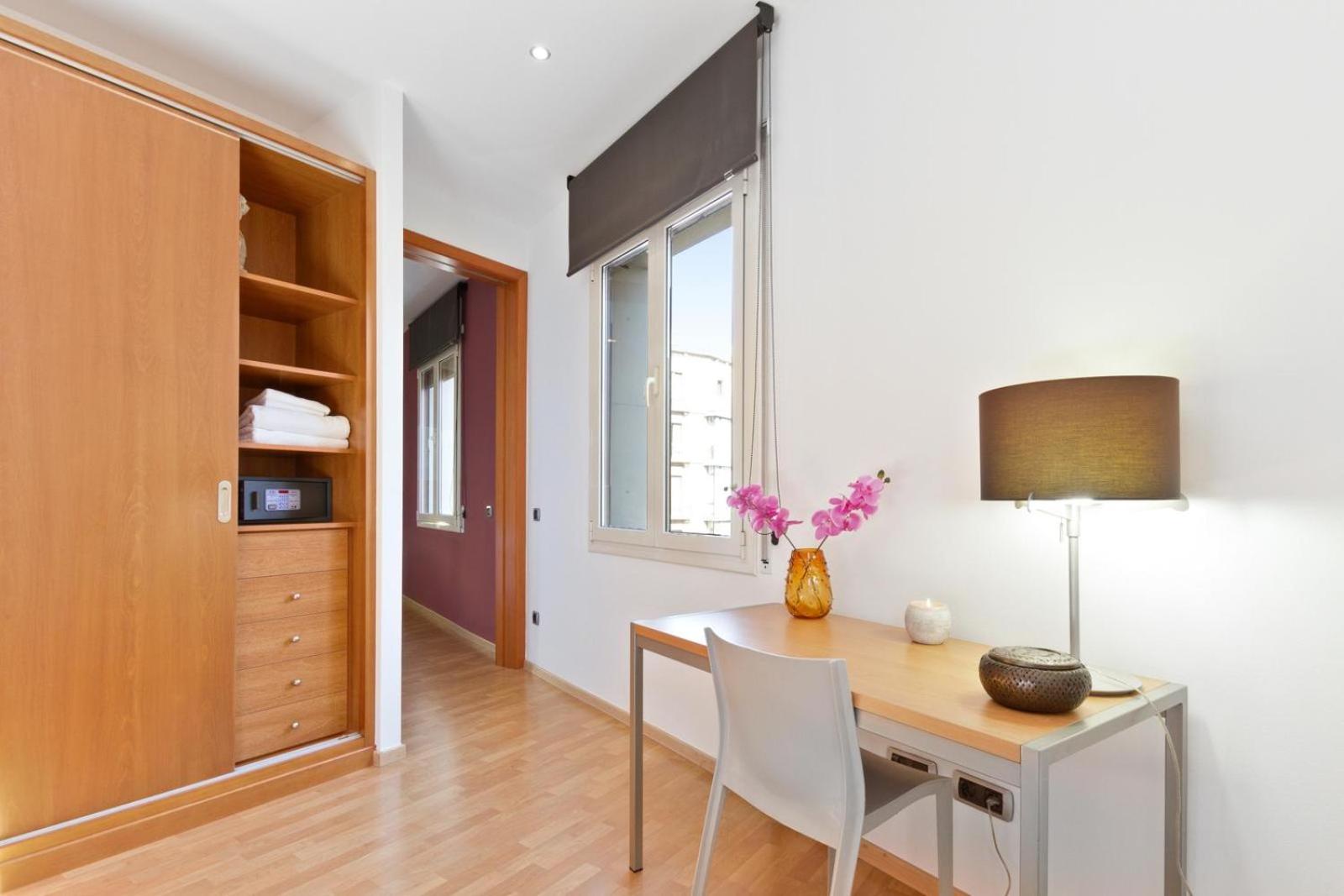 Fisa Rentals Ramblas Apartments