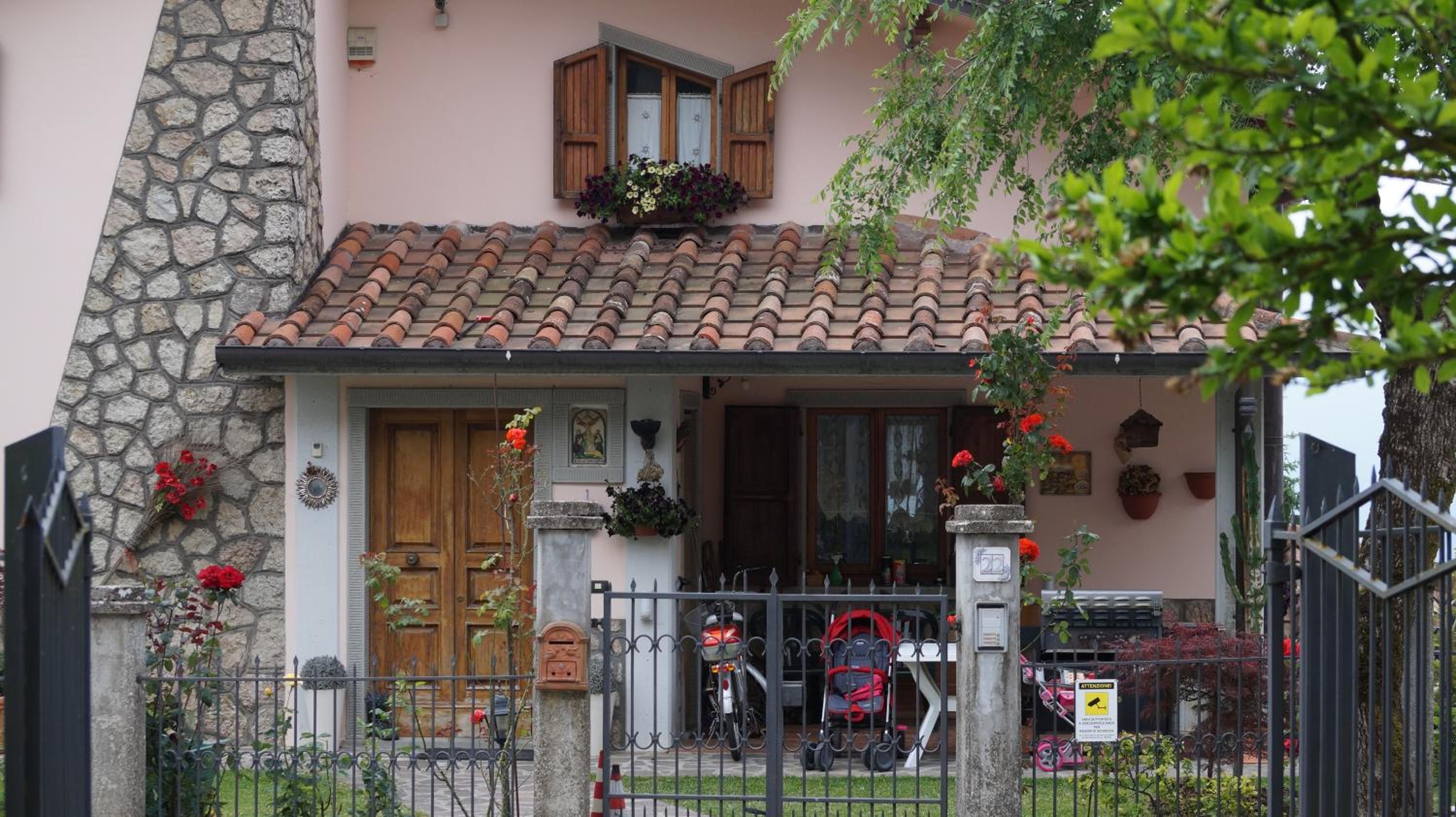 B&B La Casa Rosa view 2