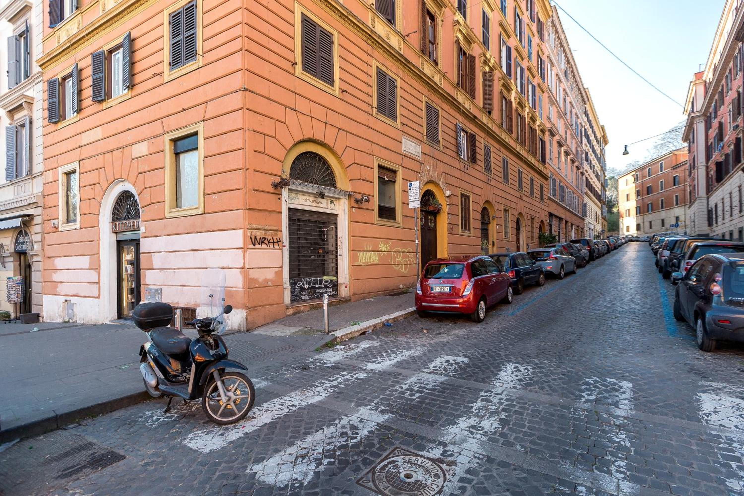 Boutique Domus Trastevere Bertani