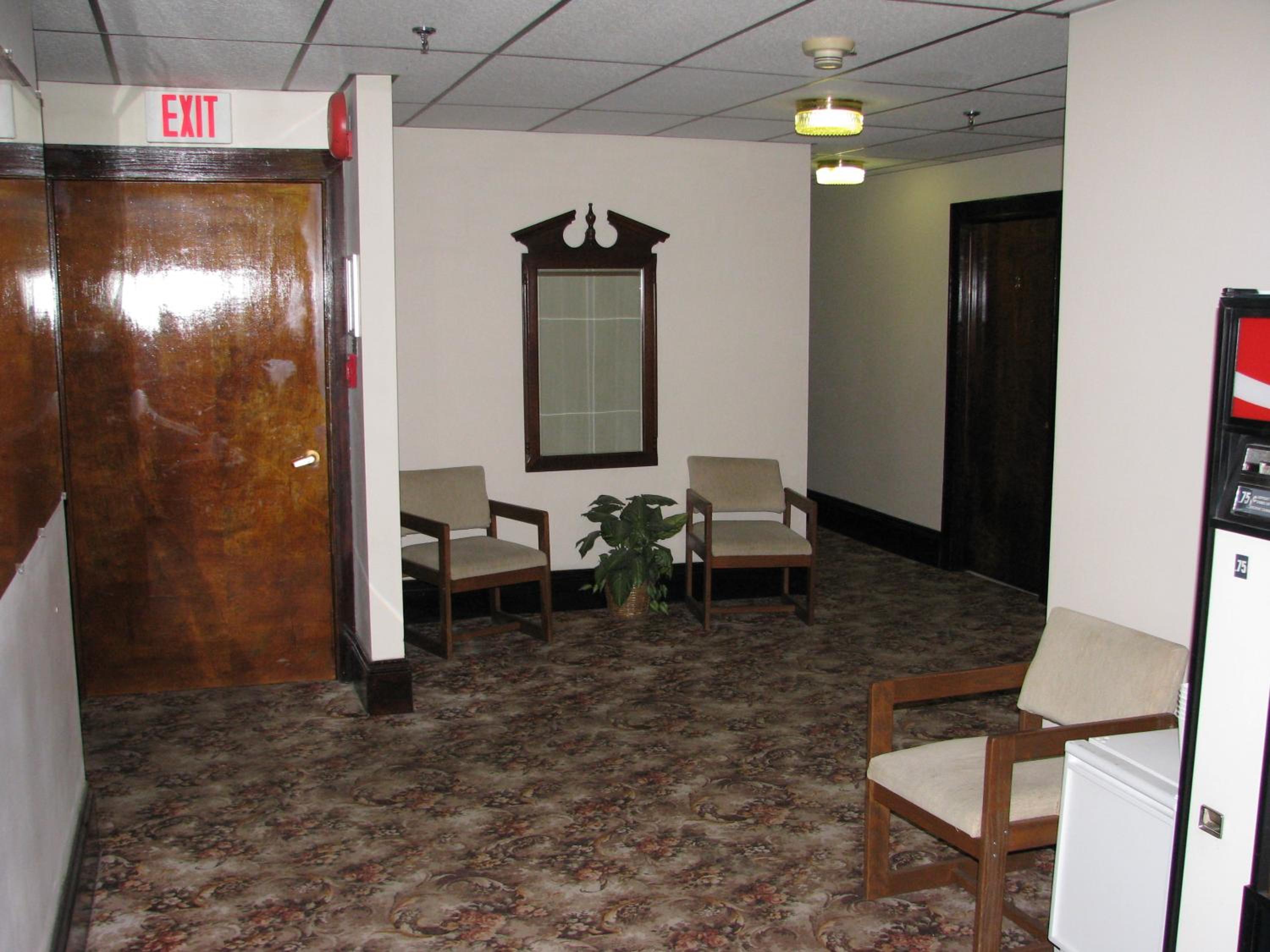 Photo 19