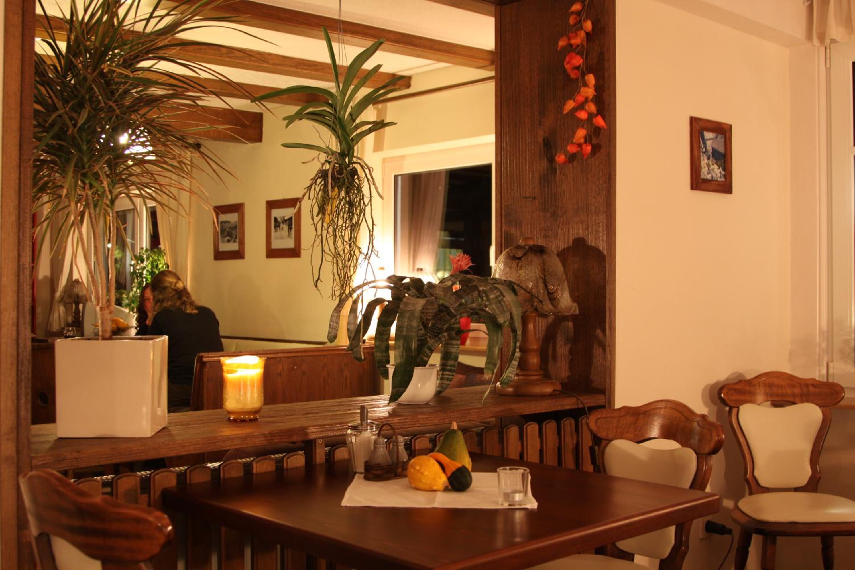 Gasthof-Pension Hunaustuben