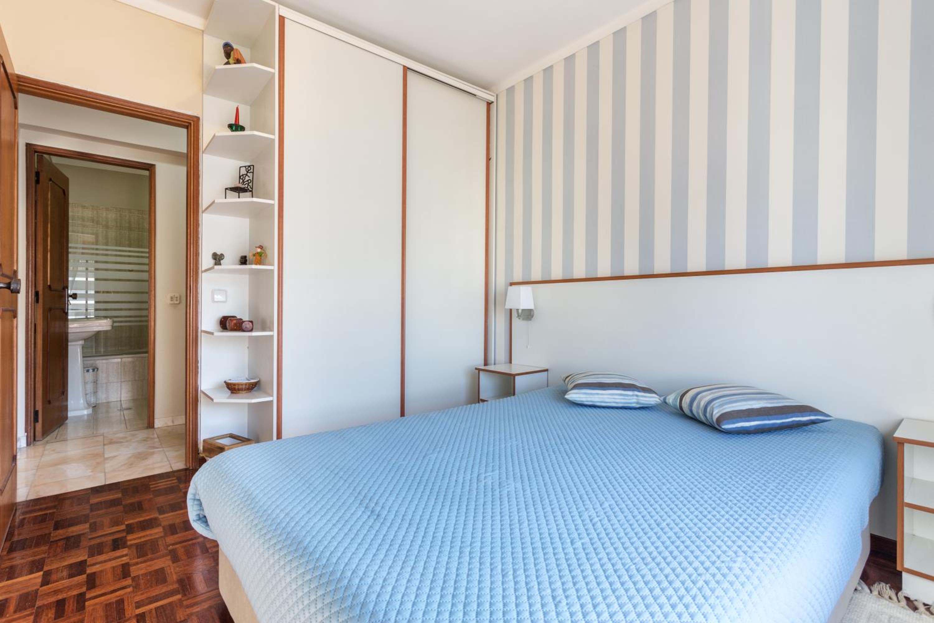 Quarteira Vacations - Blue Boat - Property Image 5