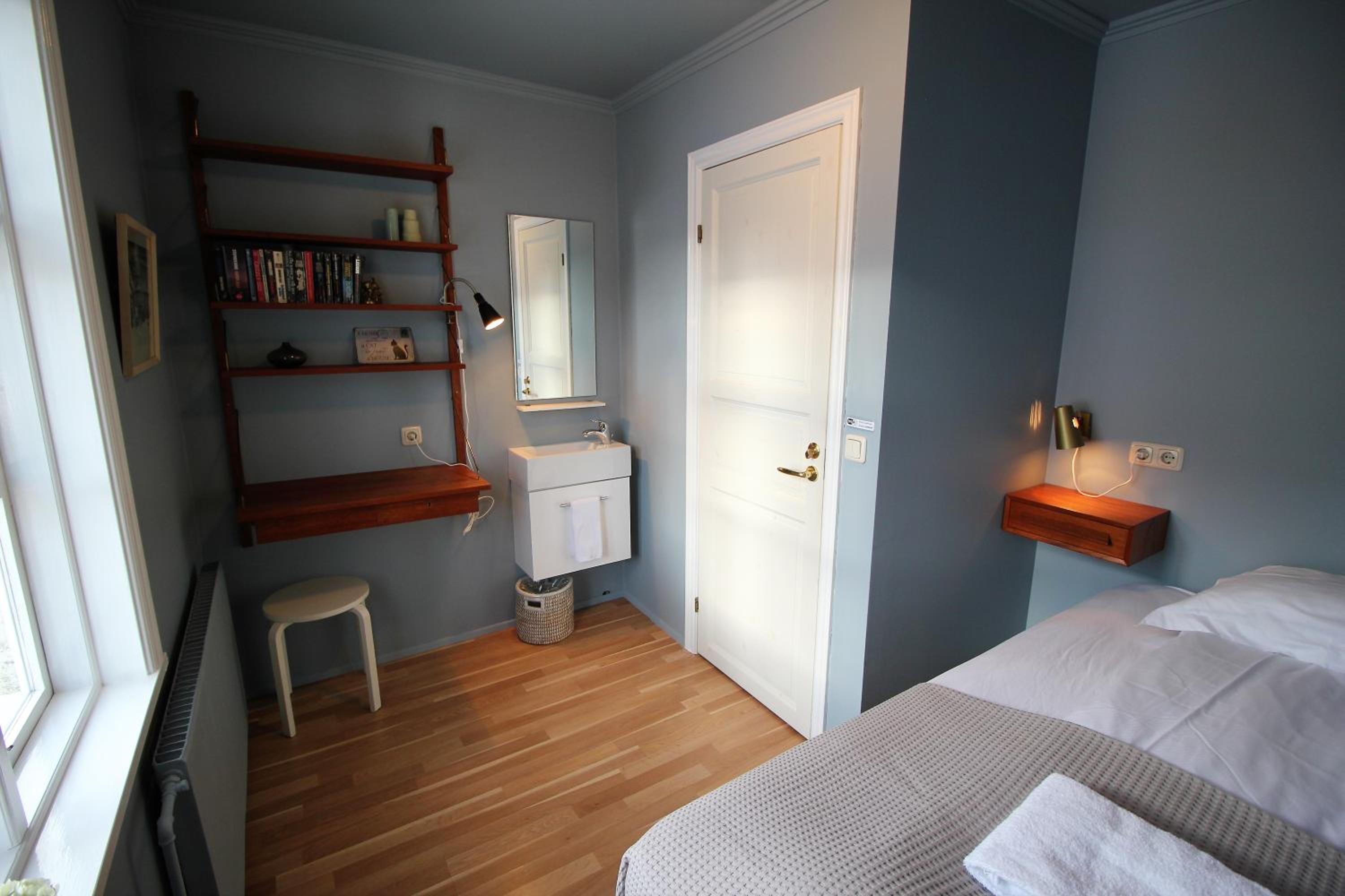 Grettir Guesthouse Downtown Charm
