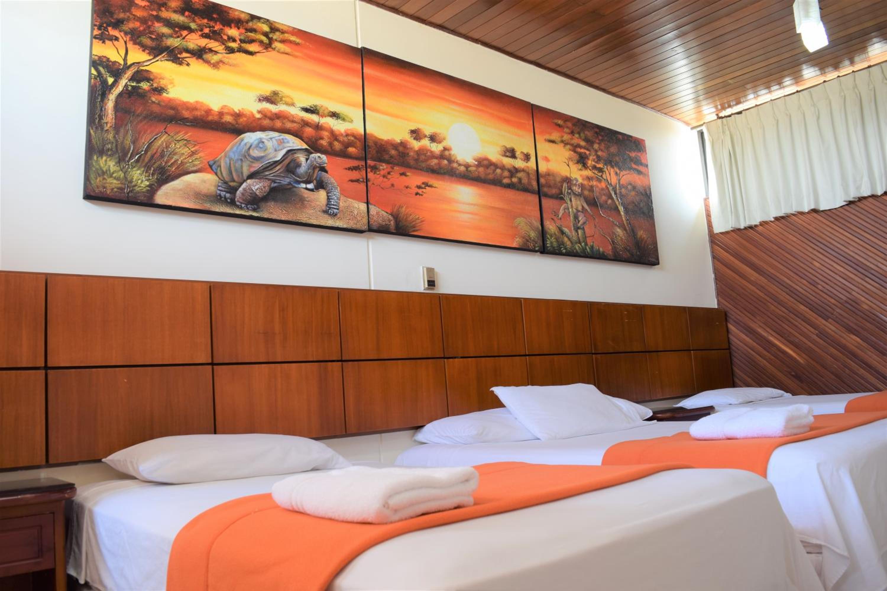 Hotel Murali - Cerca del Aeropuerto de Guayaquil