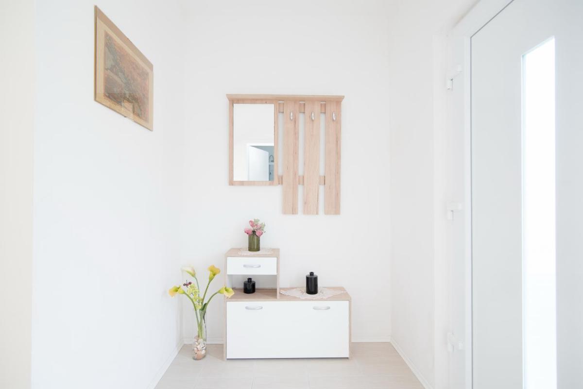 Podstrana Vacations - Apartment Seventh Heaven - Property Image 1