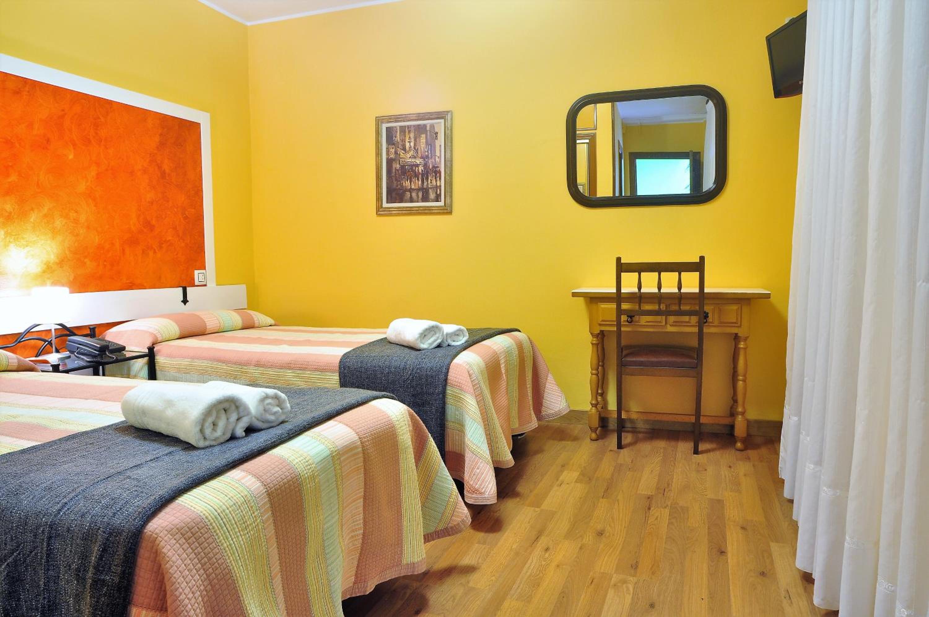 Hostal Europa