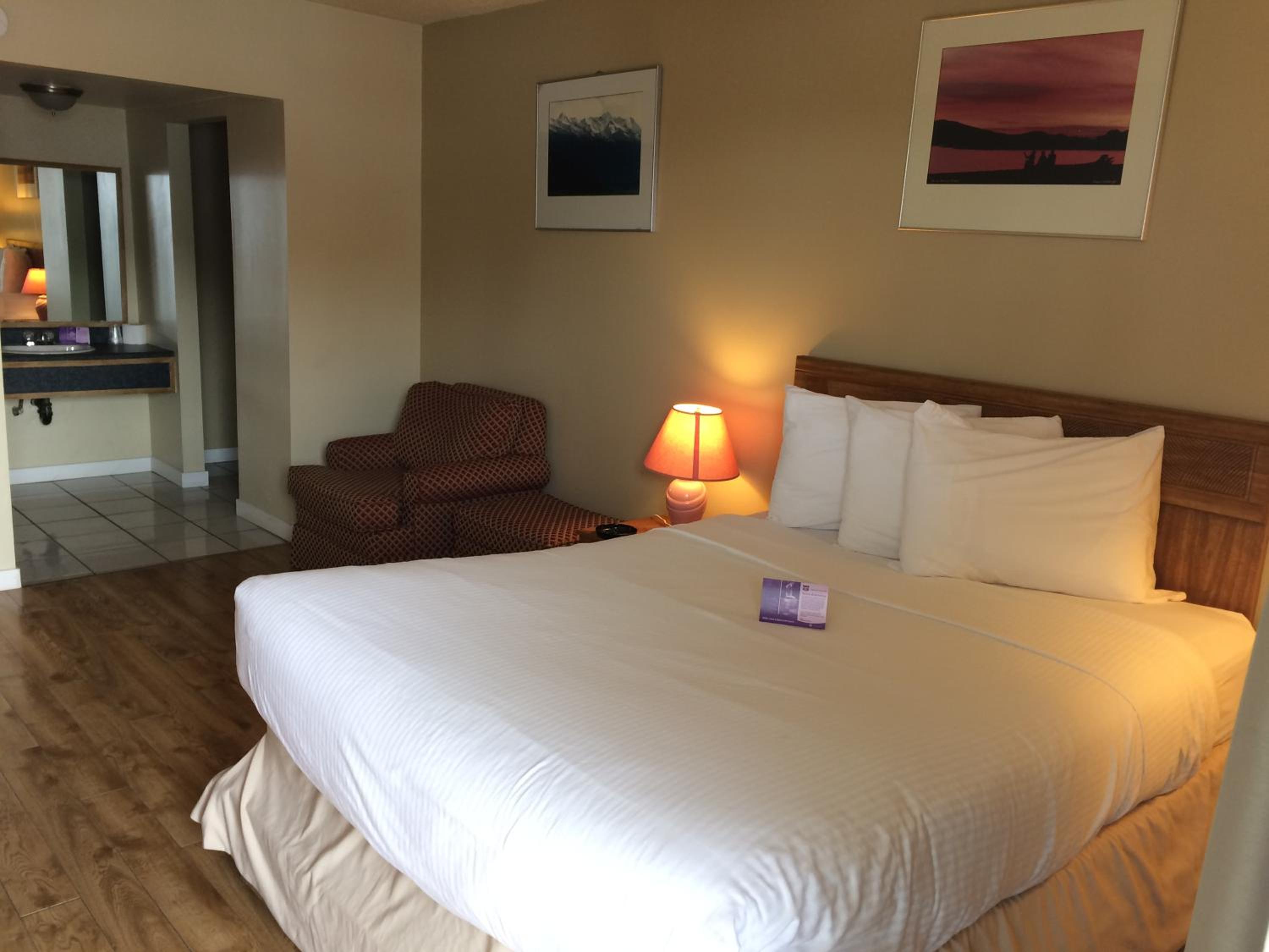Nice Inn Edmonton