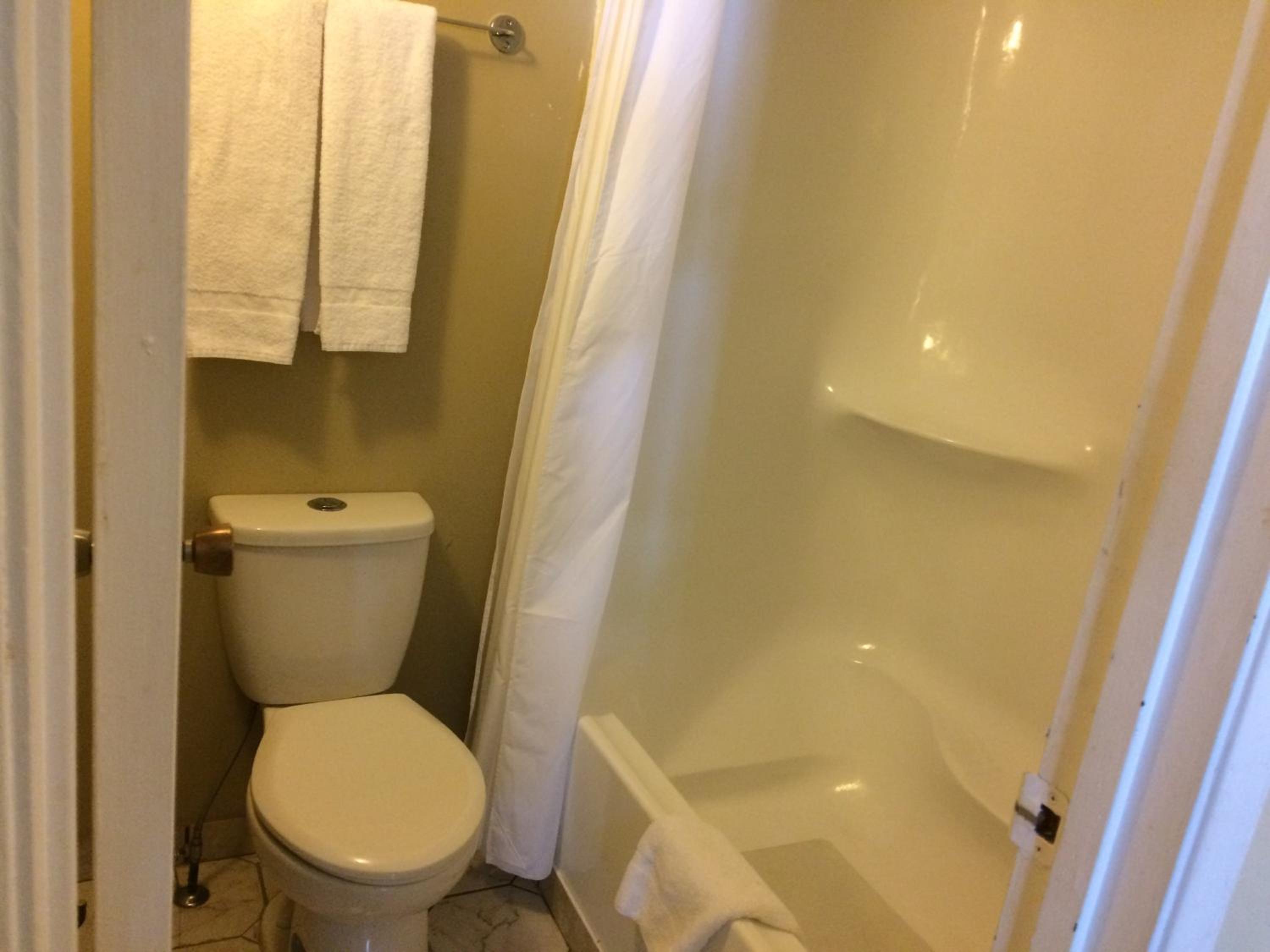 Nice Inn Edmonton