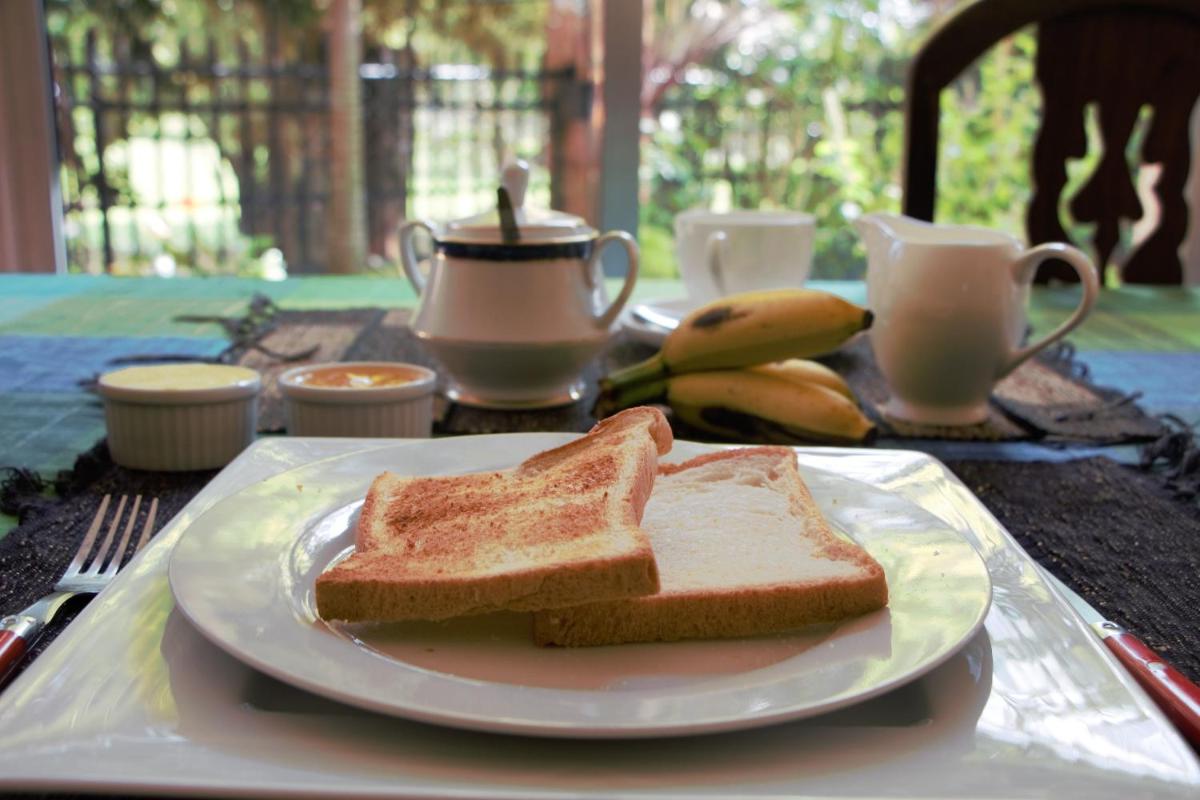 Colombo Airport Homestay view 2