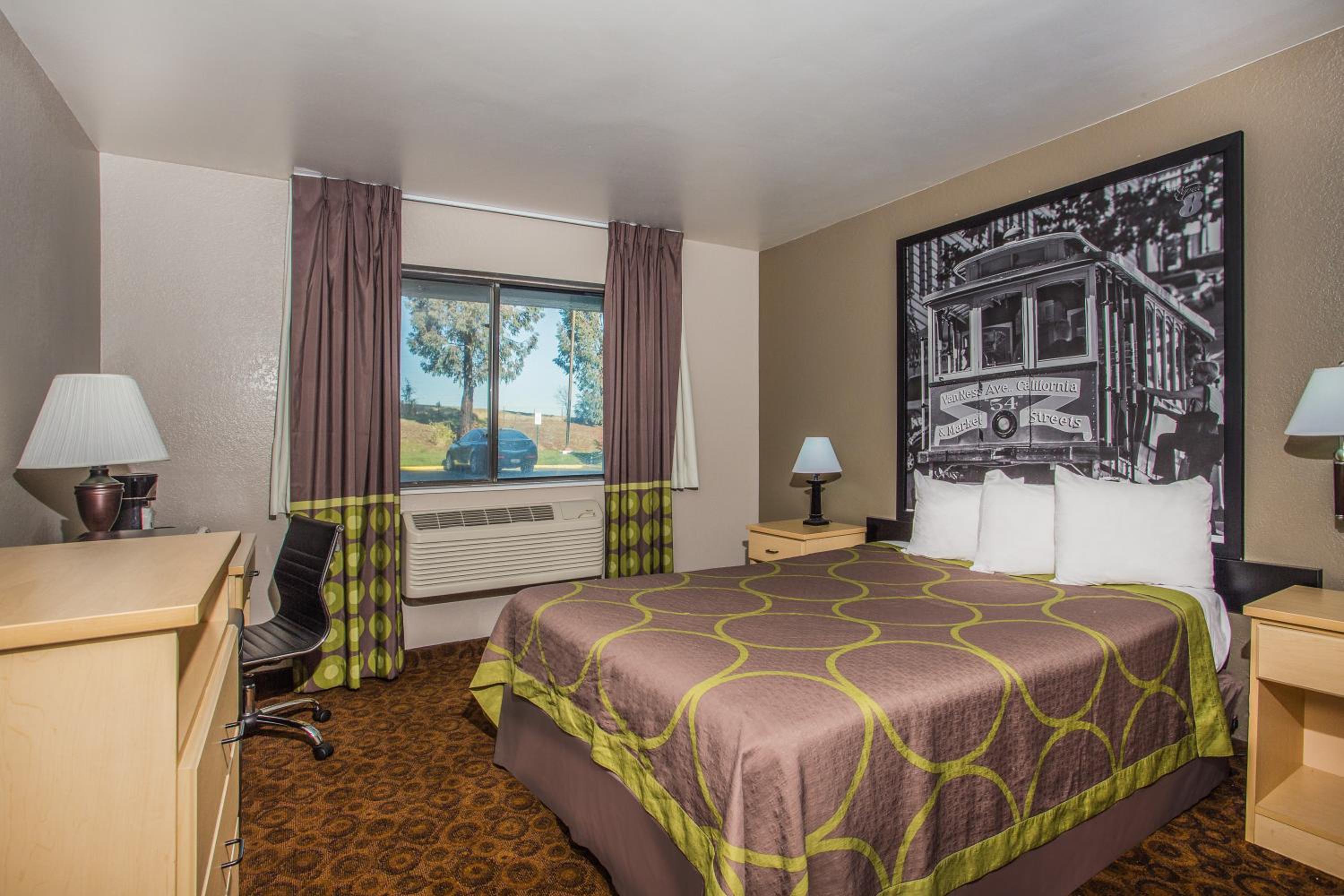 Vacaville Vacations - Super 8 by Wyndham Vacaville - Property Image 17