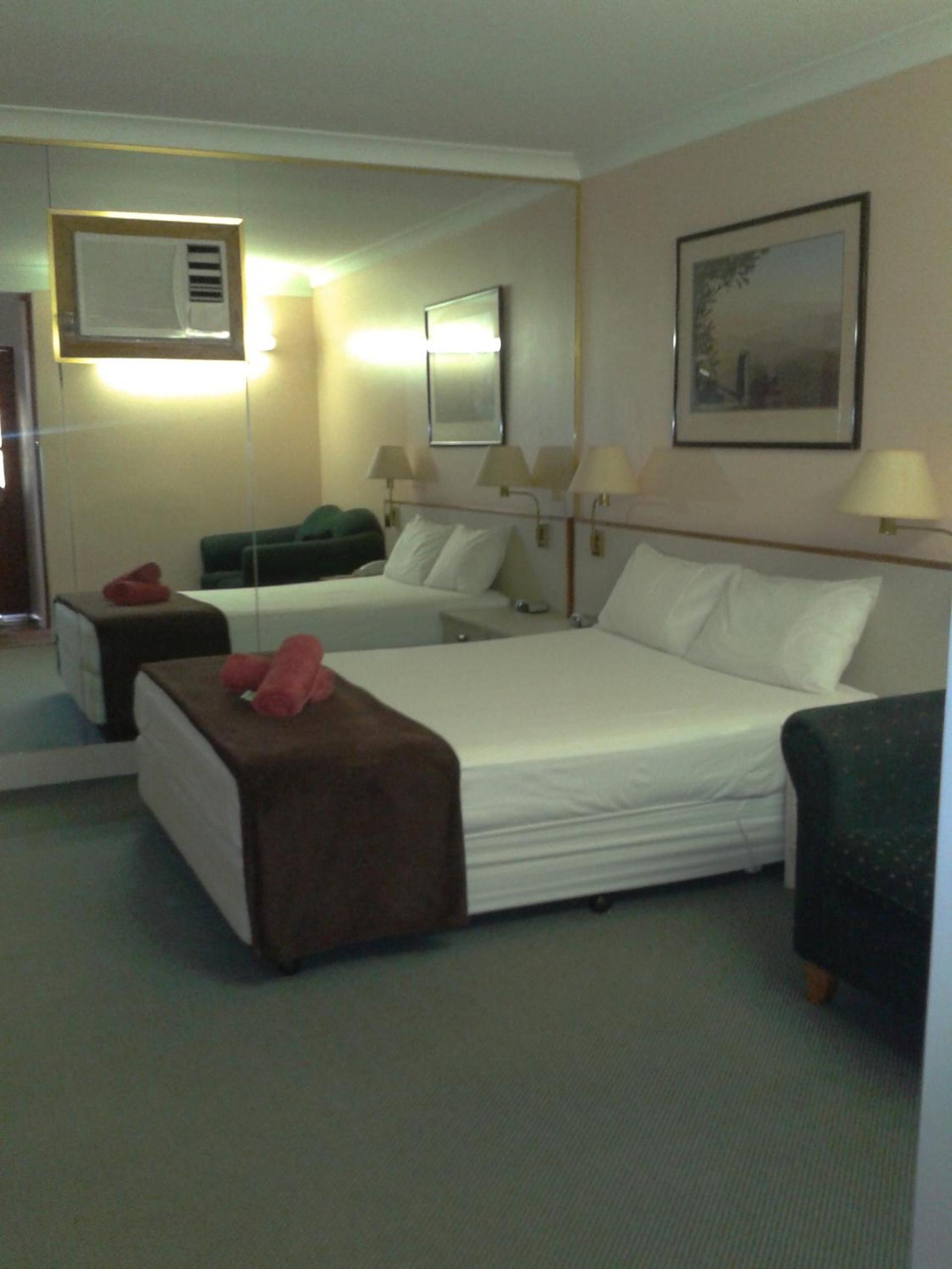 Elsinor Motor Lodge