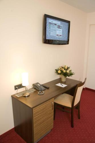 Grand Hotel Dream Main City Center - Property Image 6