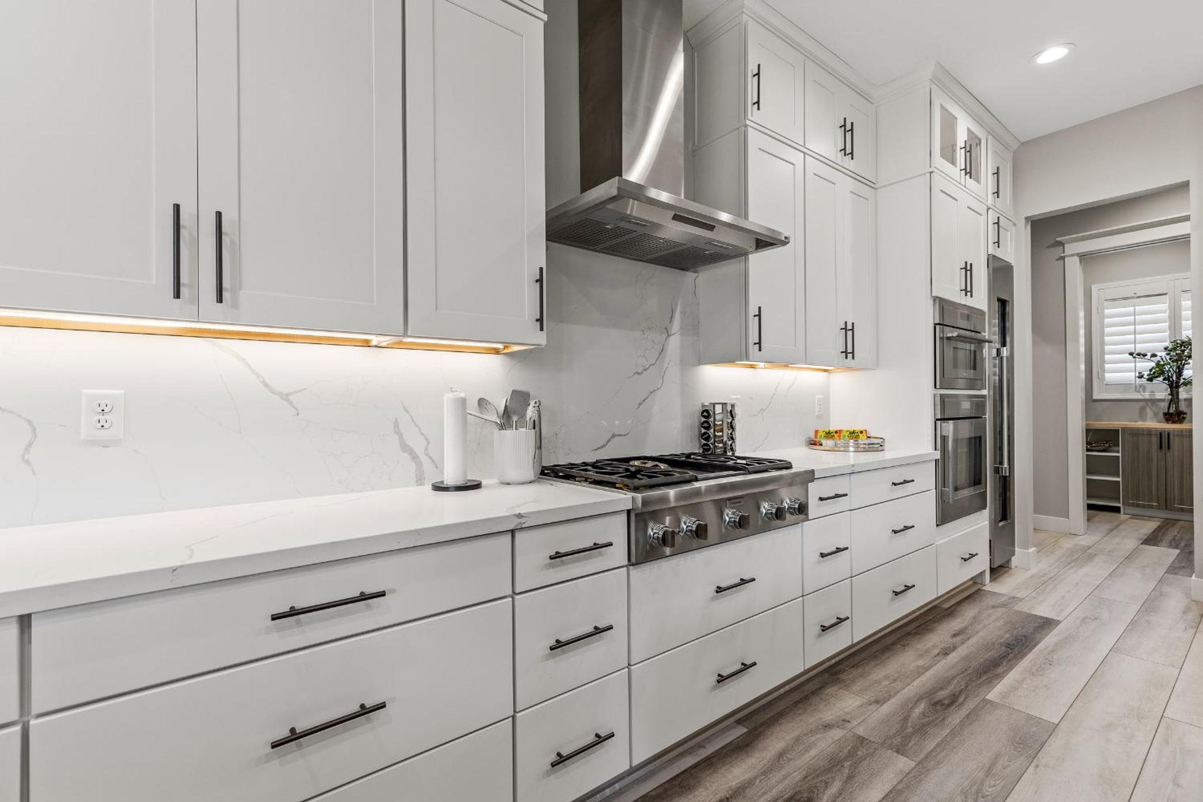 Breton 3303 Flagstaff