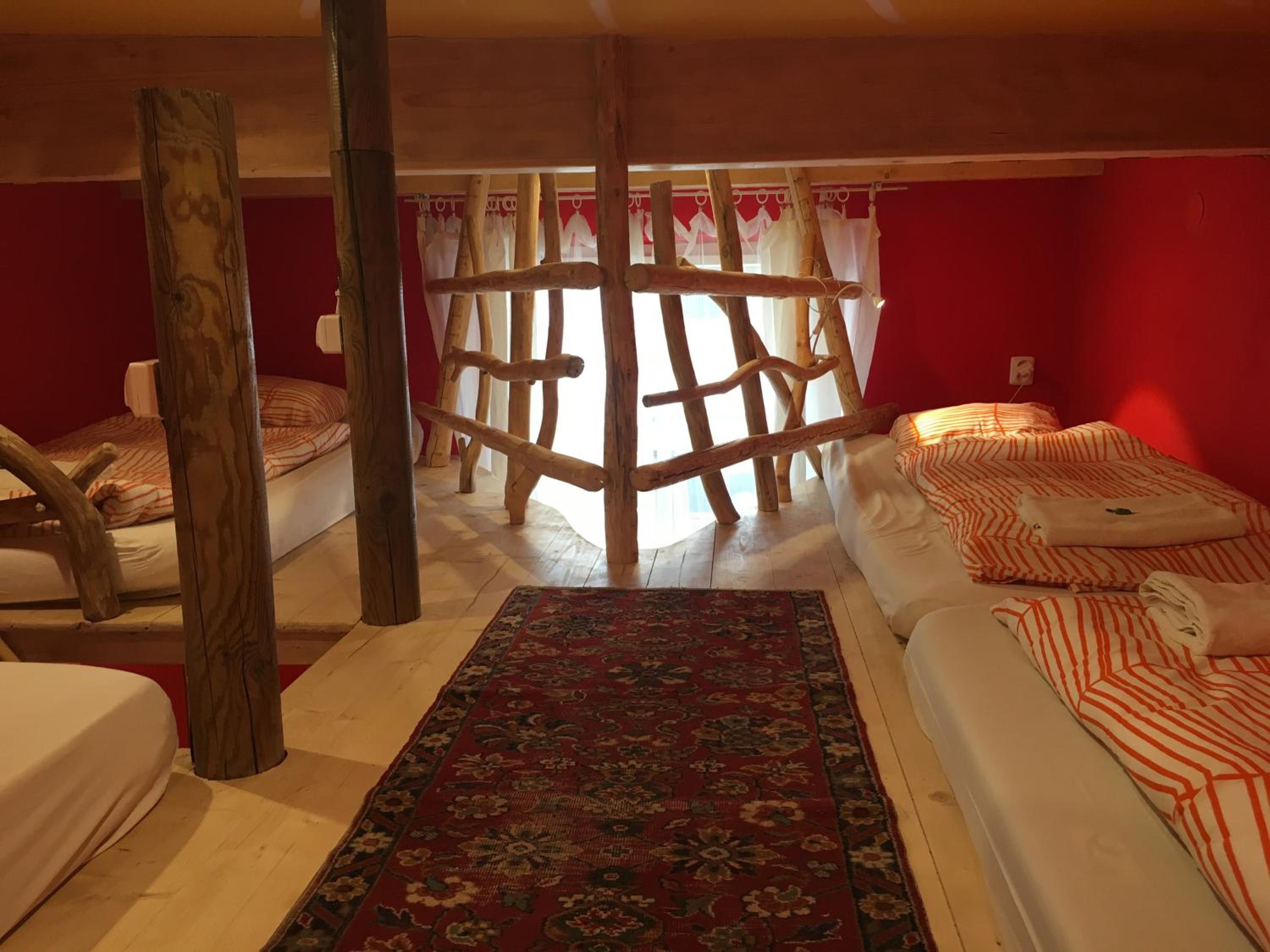 ARTHARMONY Pension & Hostel