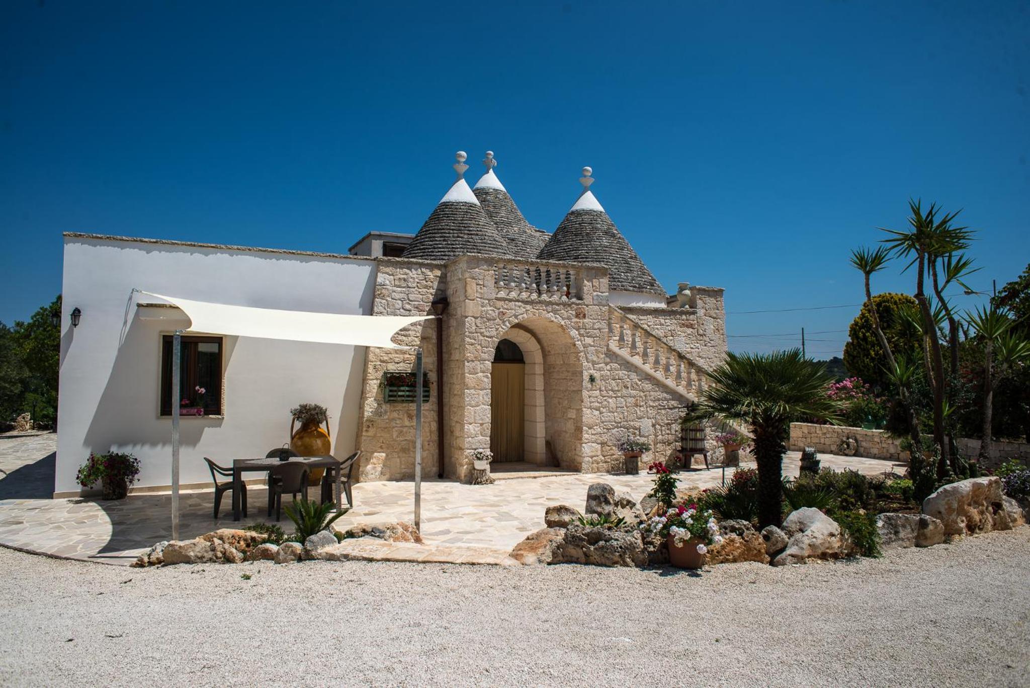 Hotel Agriturismo Grotta Di Figazzano - Image 1