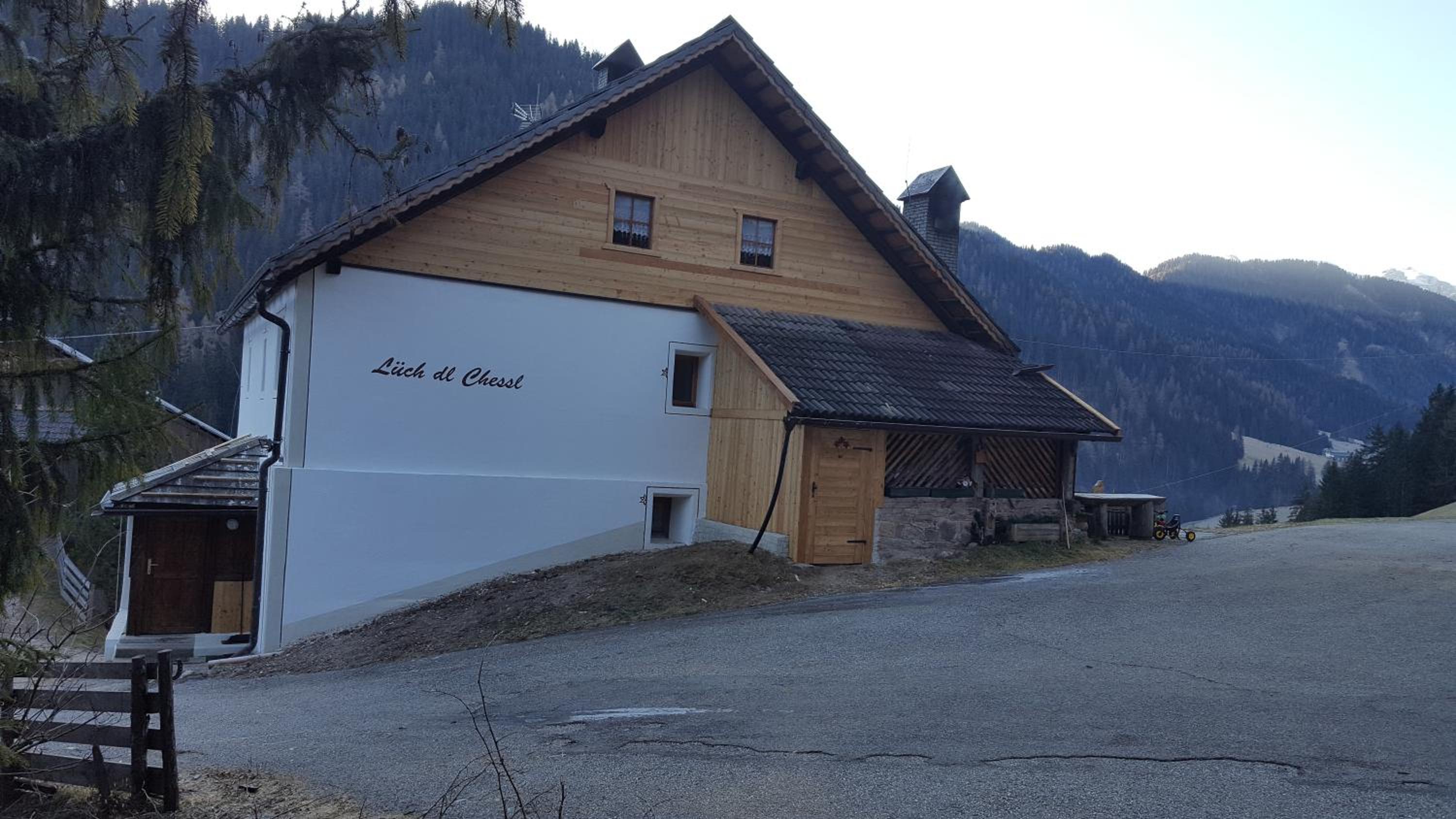 Lüch dl Chessl - Kesslhof view 3