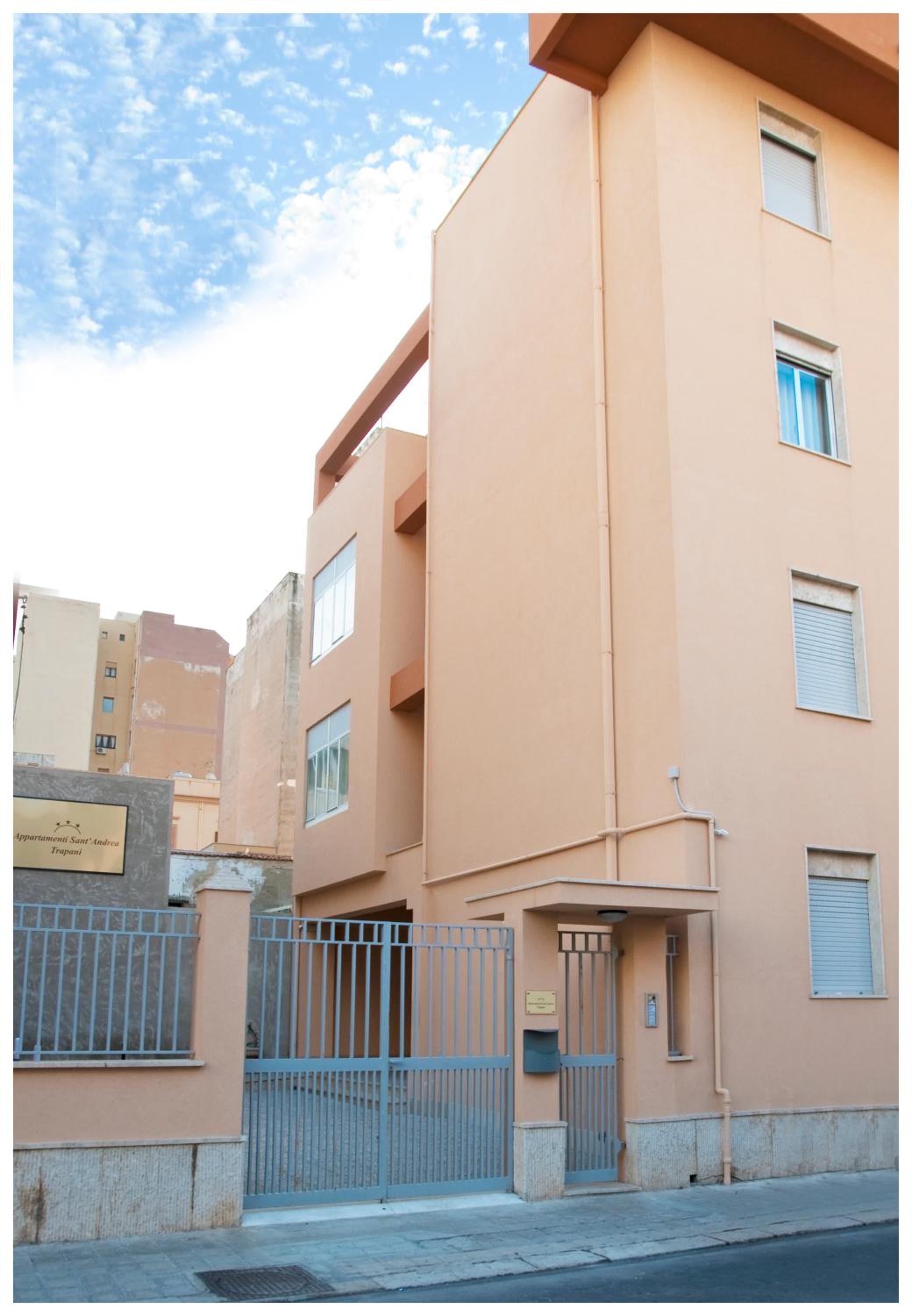 Hotel Appartamenti Sant' Andrea - Image 1