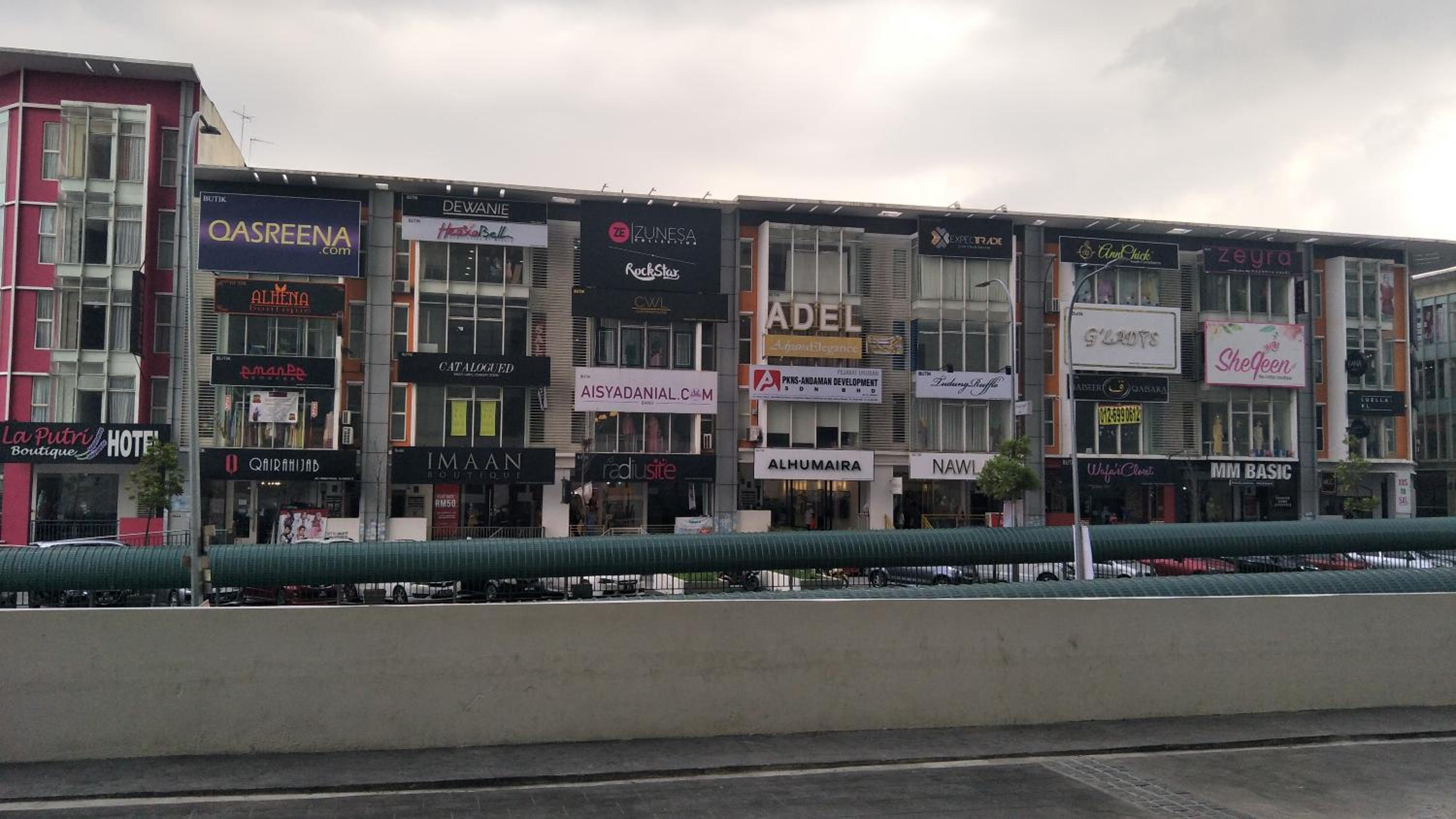 Non Smoking Theda Evo Soho Bangi with Coway Wifi view 3