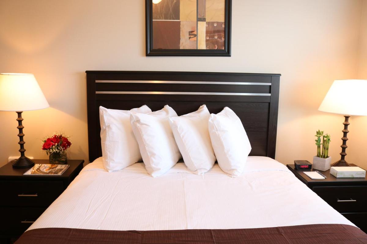 Autumn Leaf Suites
