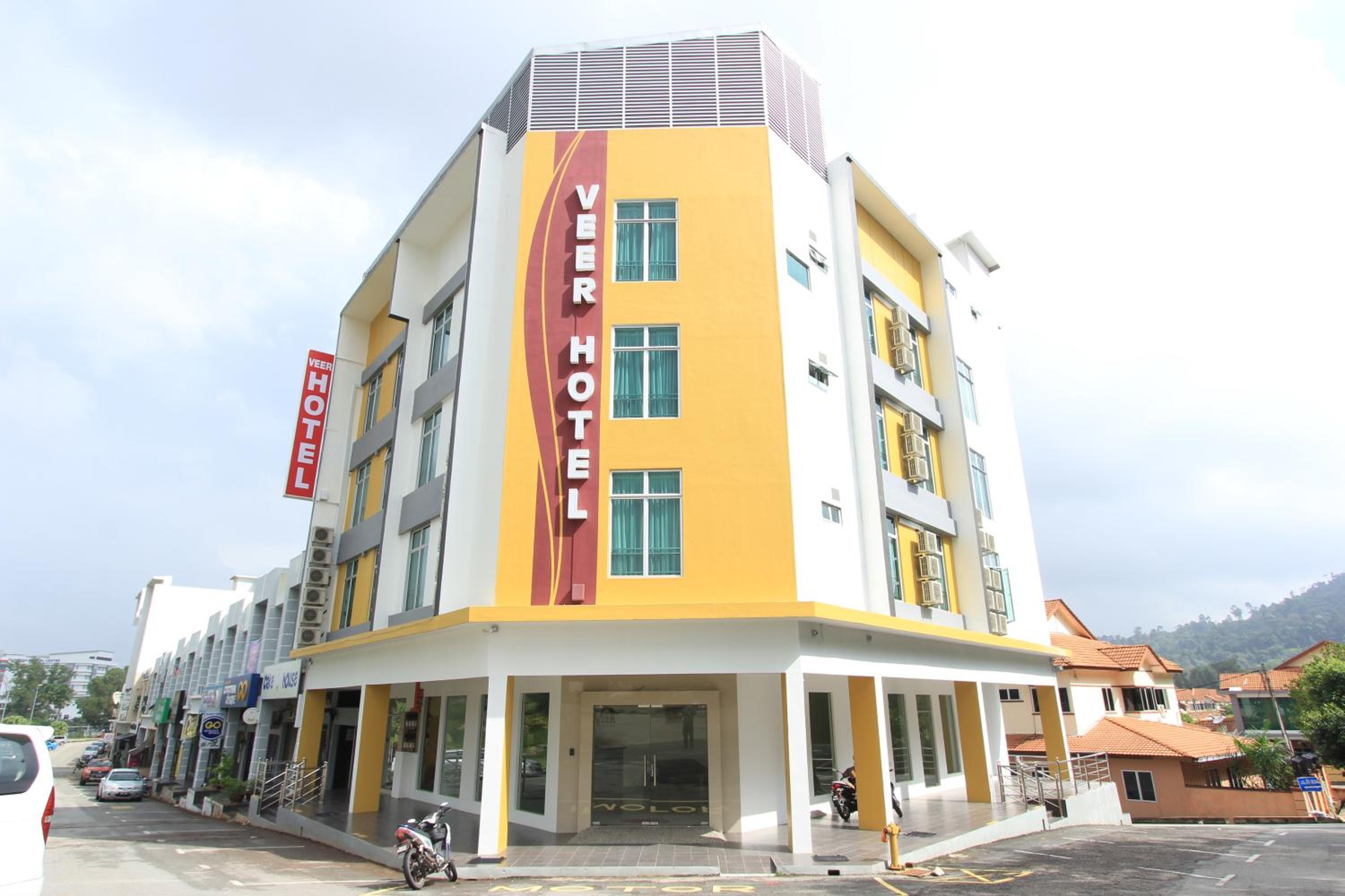 Hotel Veer Hotel
