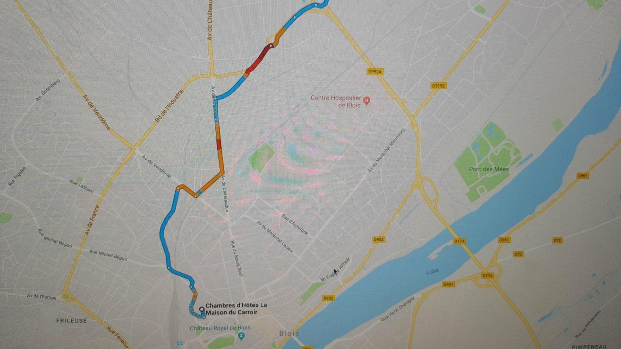 Blend - 1 Quarto 2 Camas 1 Vaga