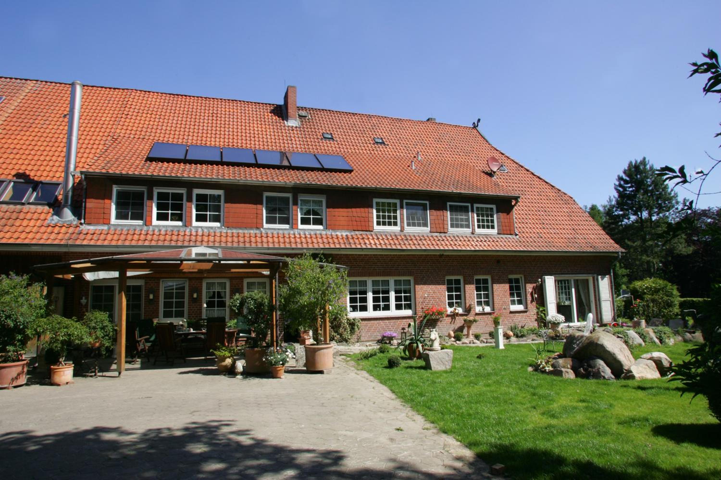 Photo 34