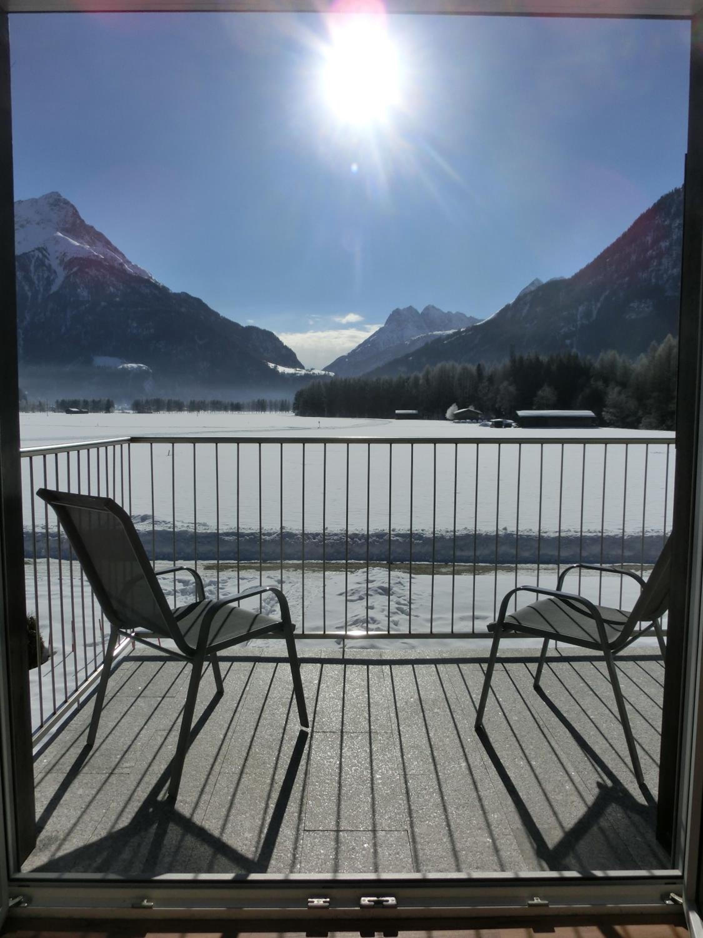 Ausblick en Längenfeld — balance & terrace