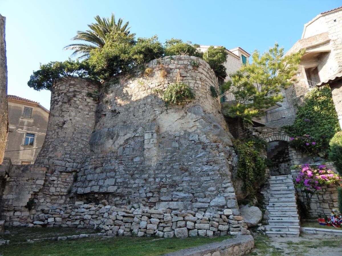 Photo 28
