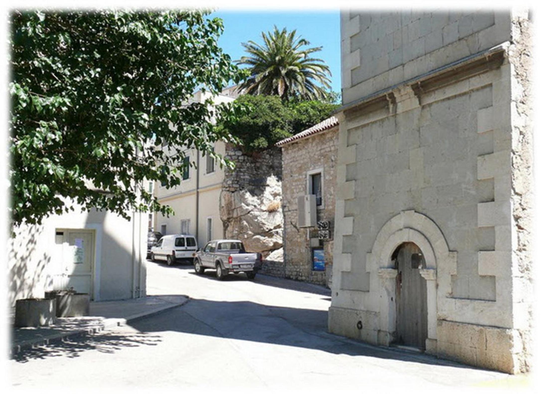 Photo 27