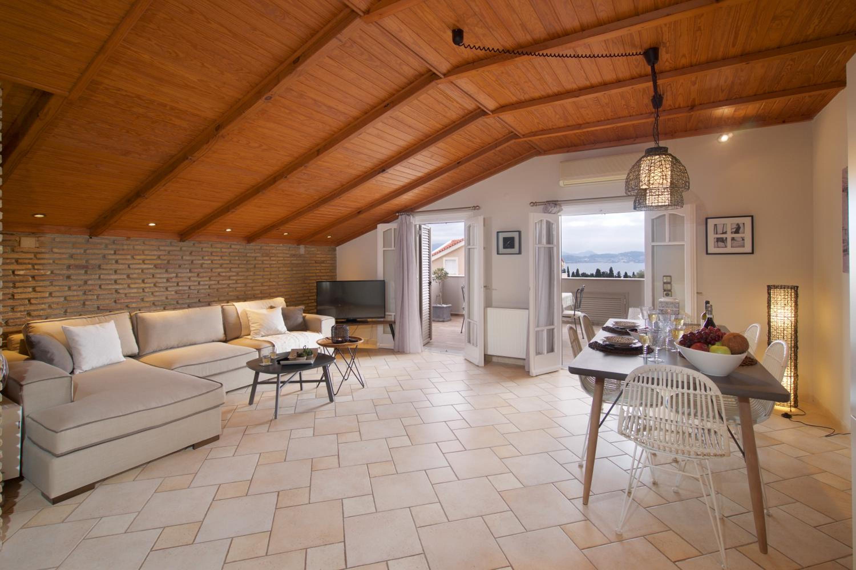 M house luxury suites photo 5