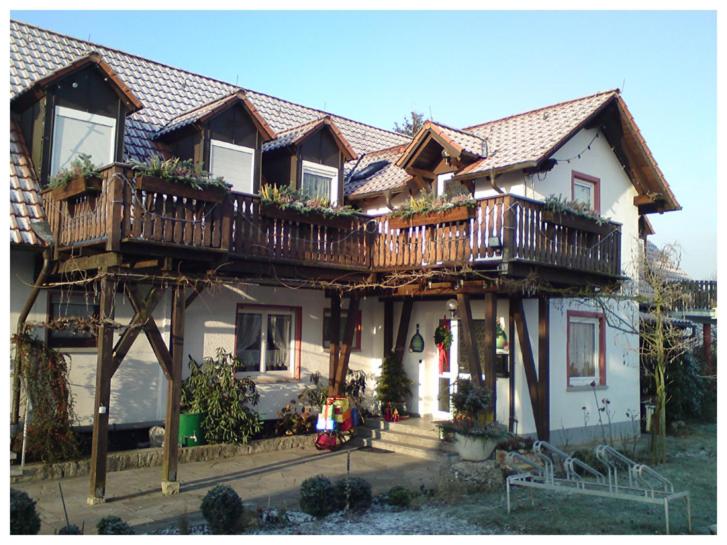 Kirschberghof Gästehaus und Weinverkauf