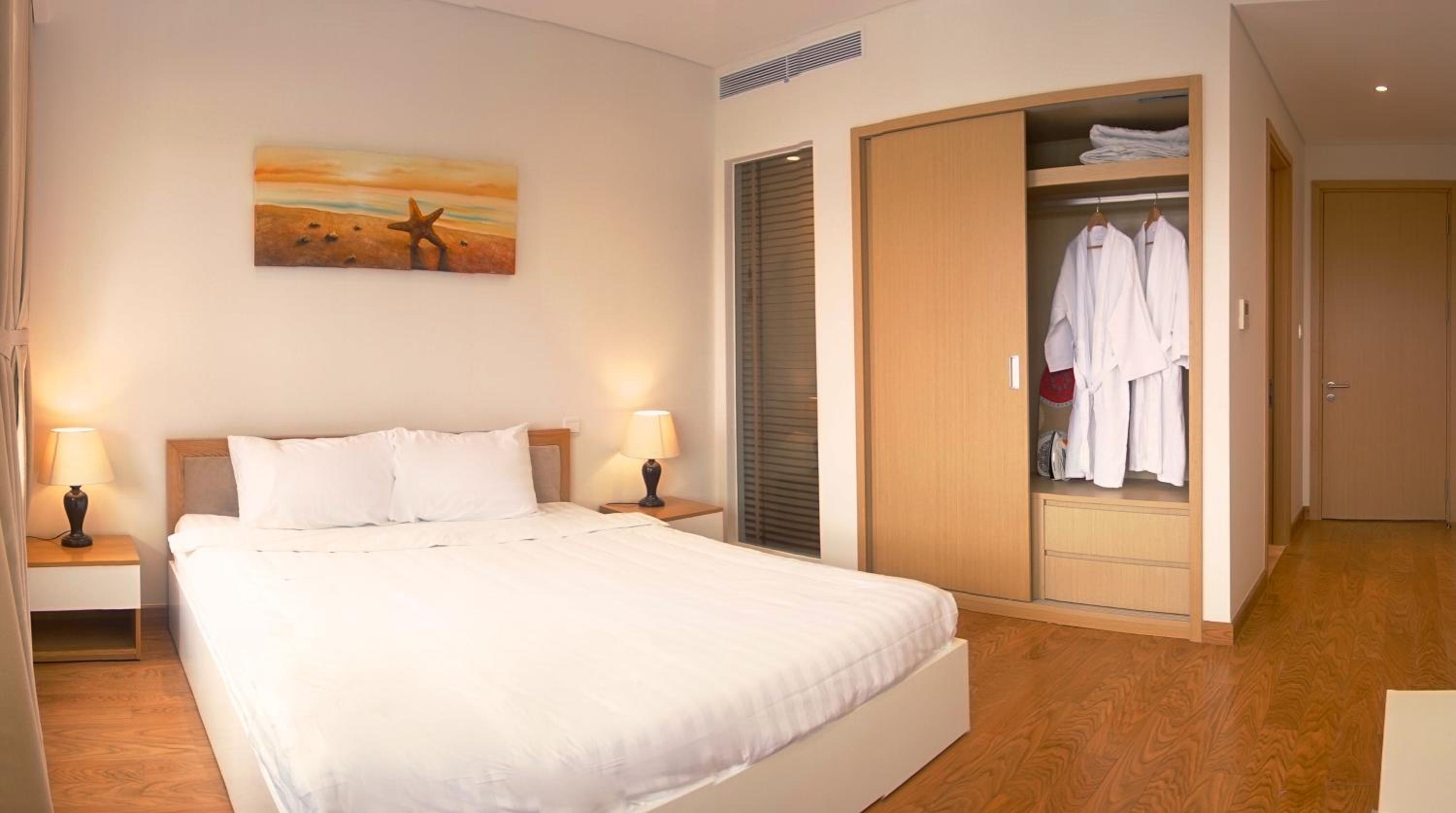 Luxury Apartment view 3