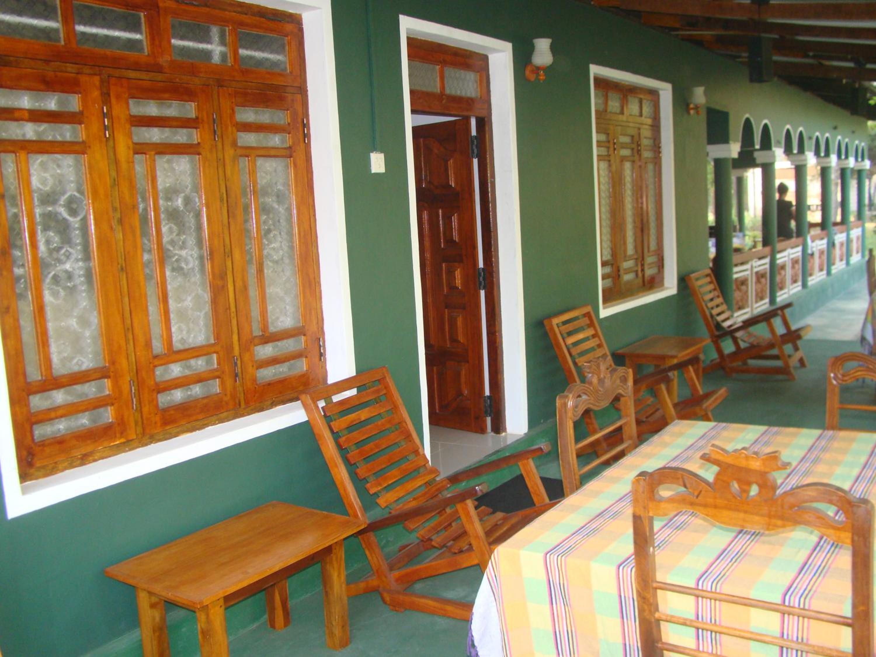 Rock Lake Home Stay