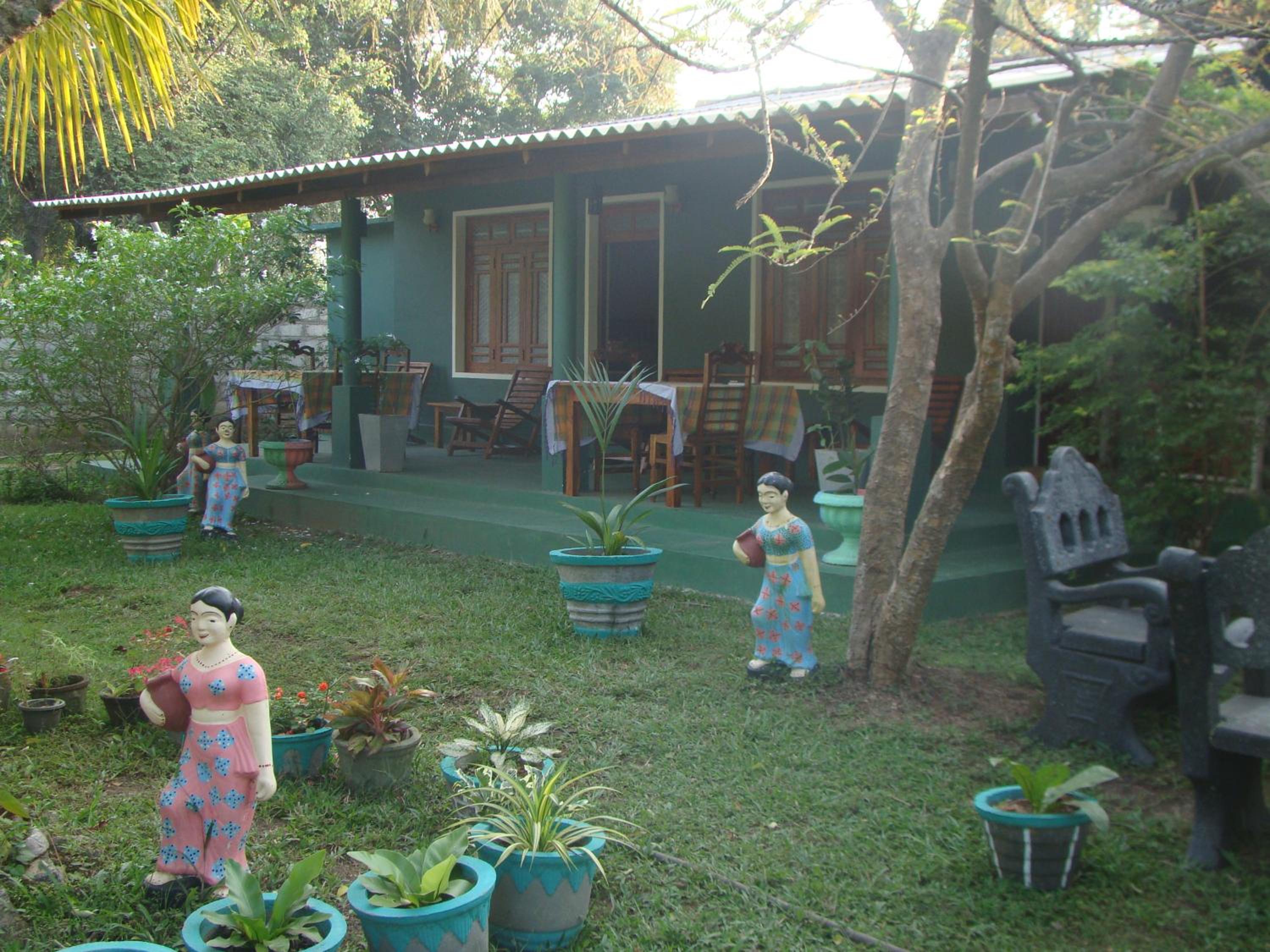 Rock Lake Home Stay