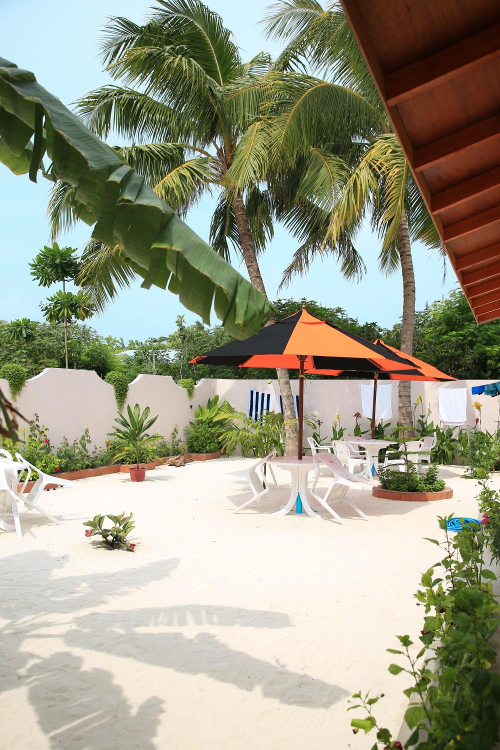 Evila Inn - Thoddoo