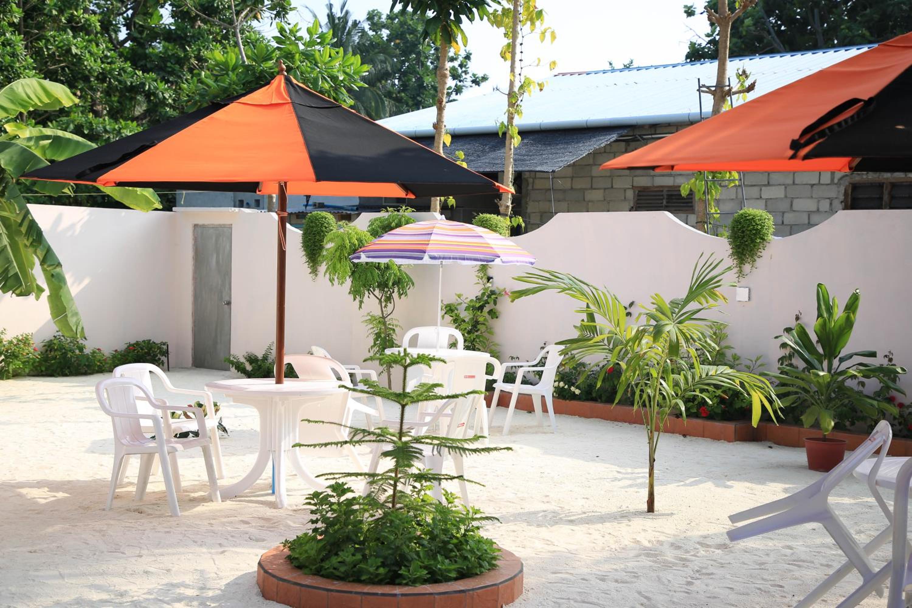 Evila Inn - Thoddoo