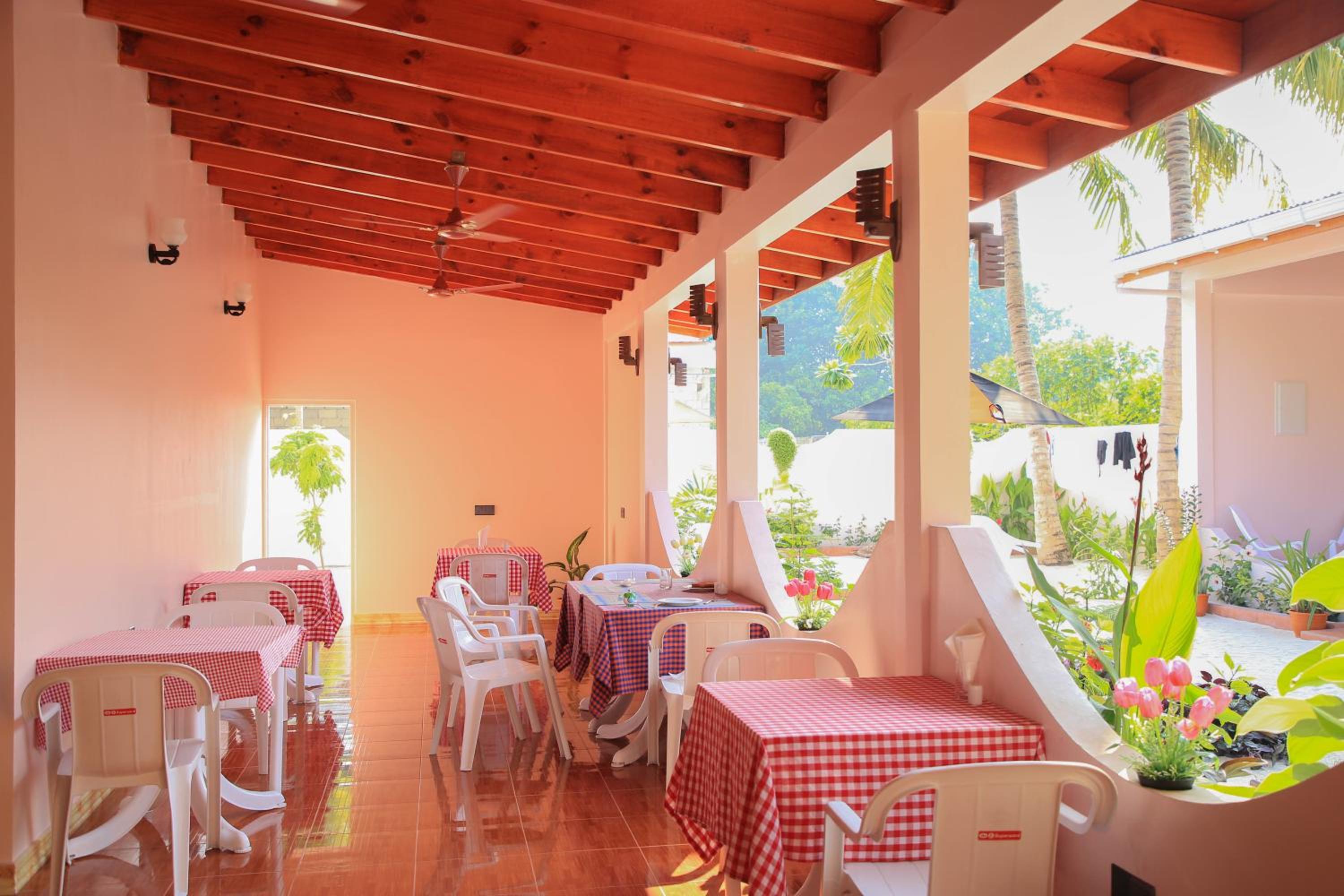 Evila Inn - Thoddoo