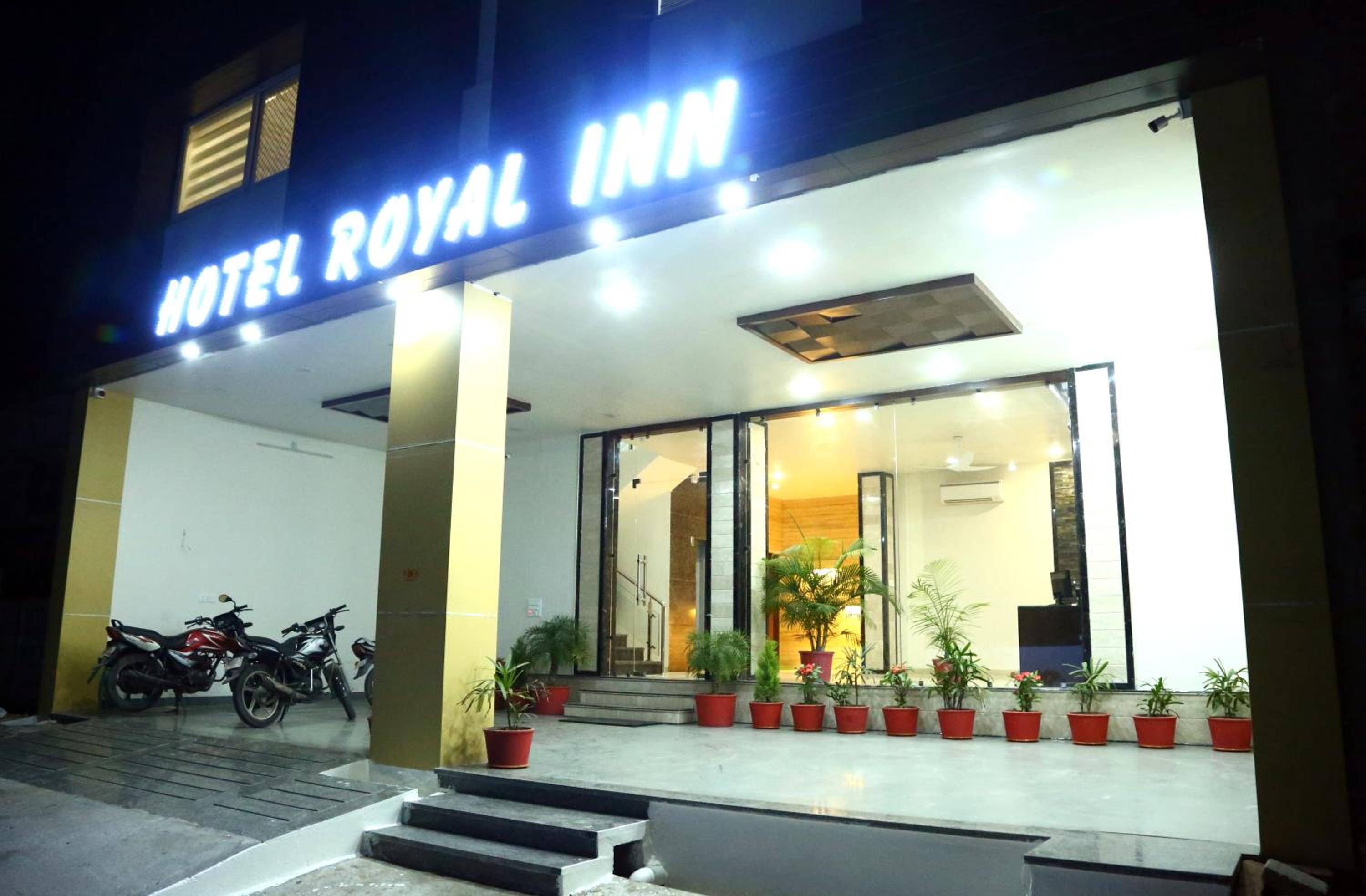 Royal Hopp-Inn Chittorgard